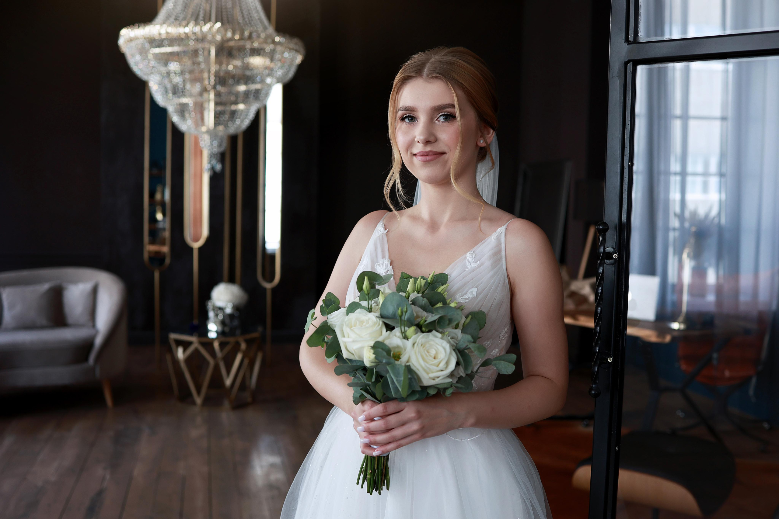 Дарья и Никита. Свадебный фотограф в Омске Яна Савина