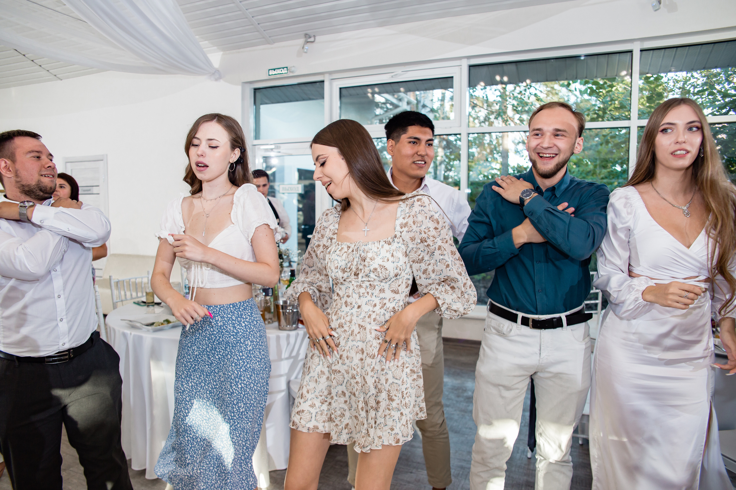 Ольга и Никита. Свадебный фотограф в Омске Яна Савина