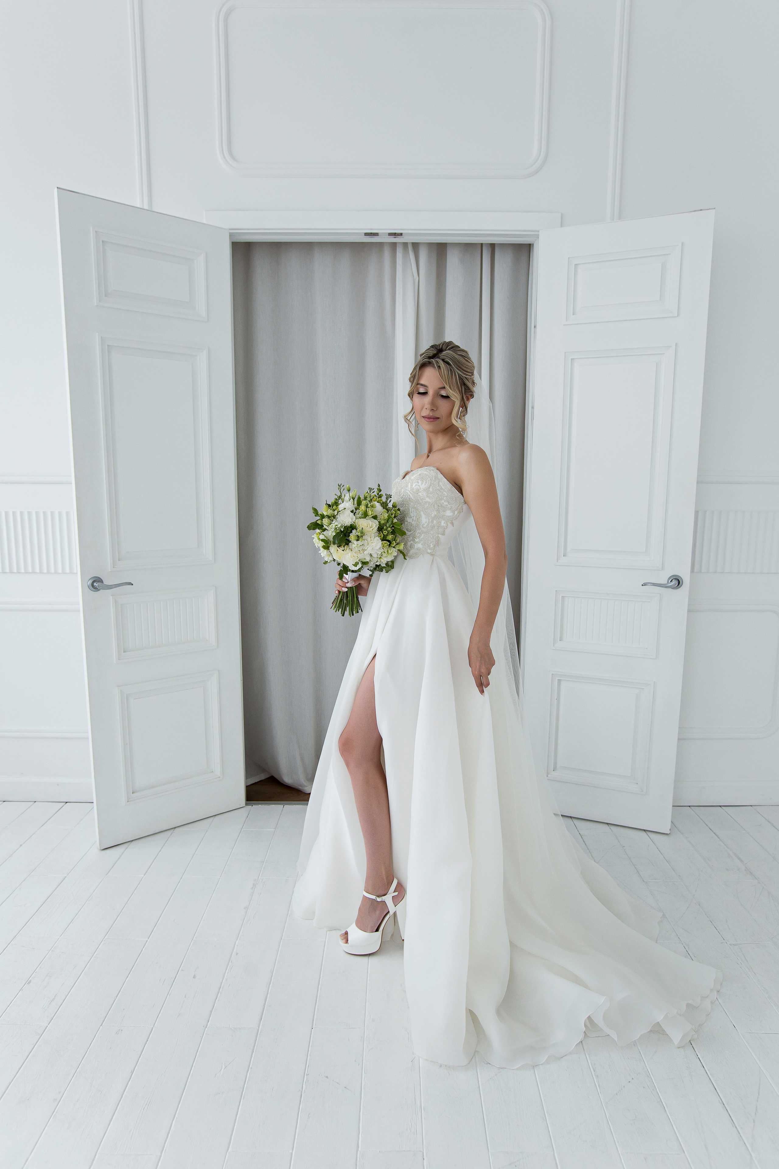 Елизавета и Антон. Свадебный фотограф в Омске Яна Савина