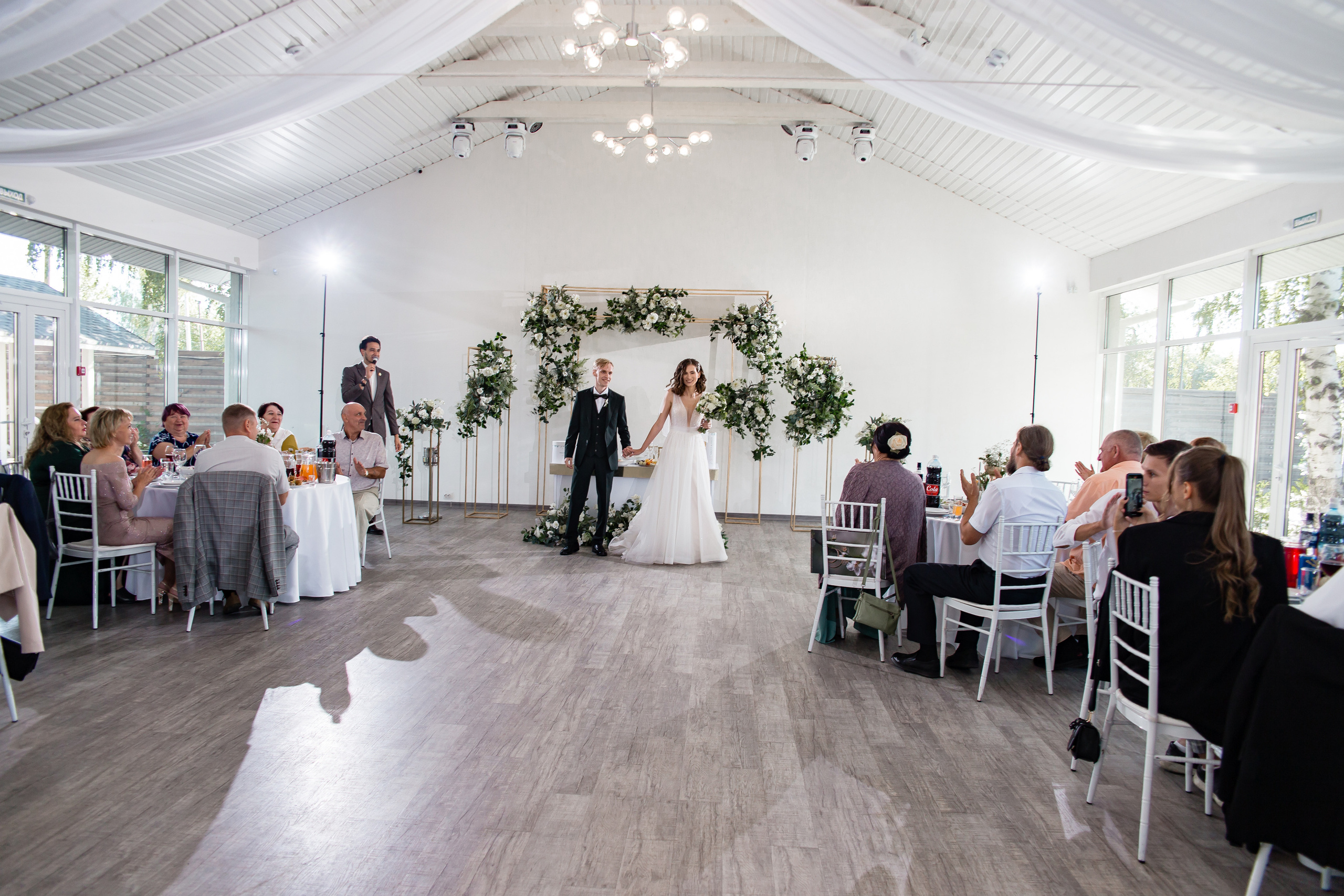 Ольга и Никита. Свадебный фотограф в Омске Яна Савина