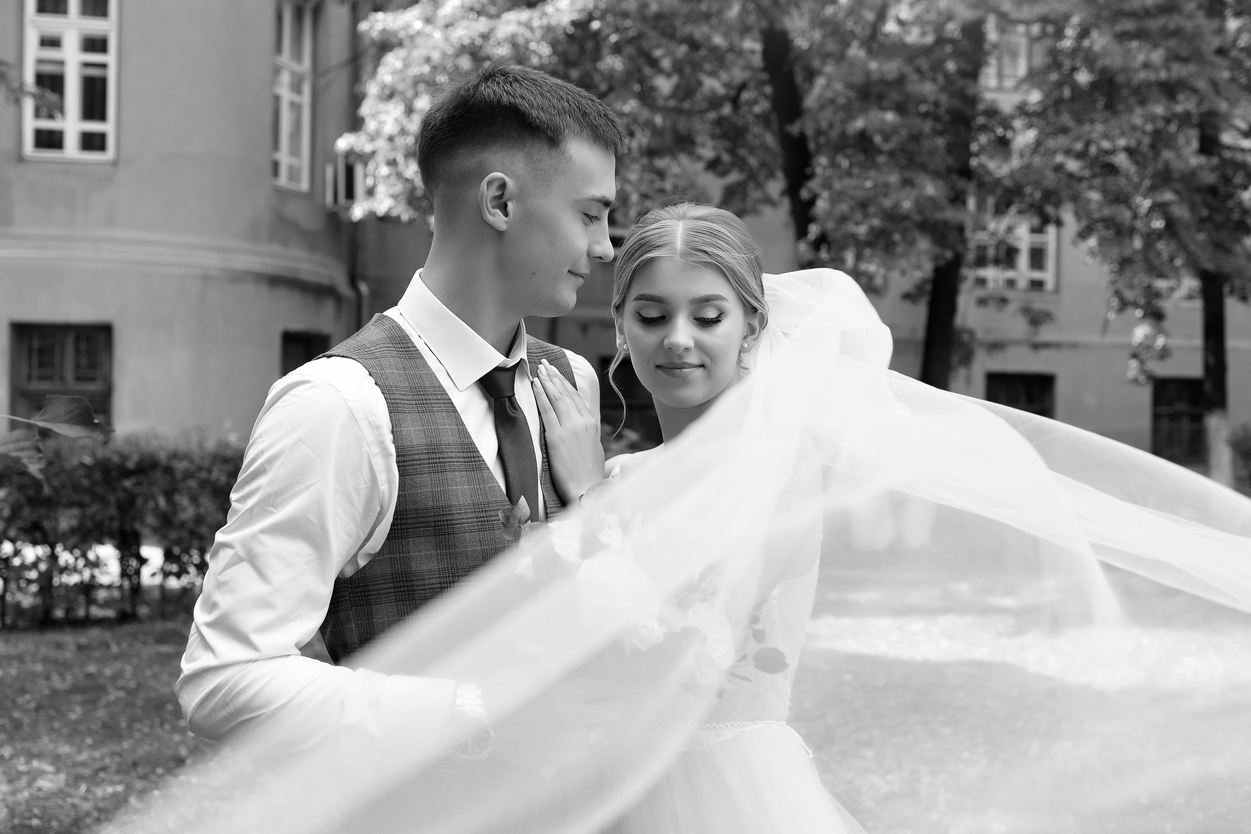 Дарья и Никита. Свадебный фотограф в Омске Яна Савина