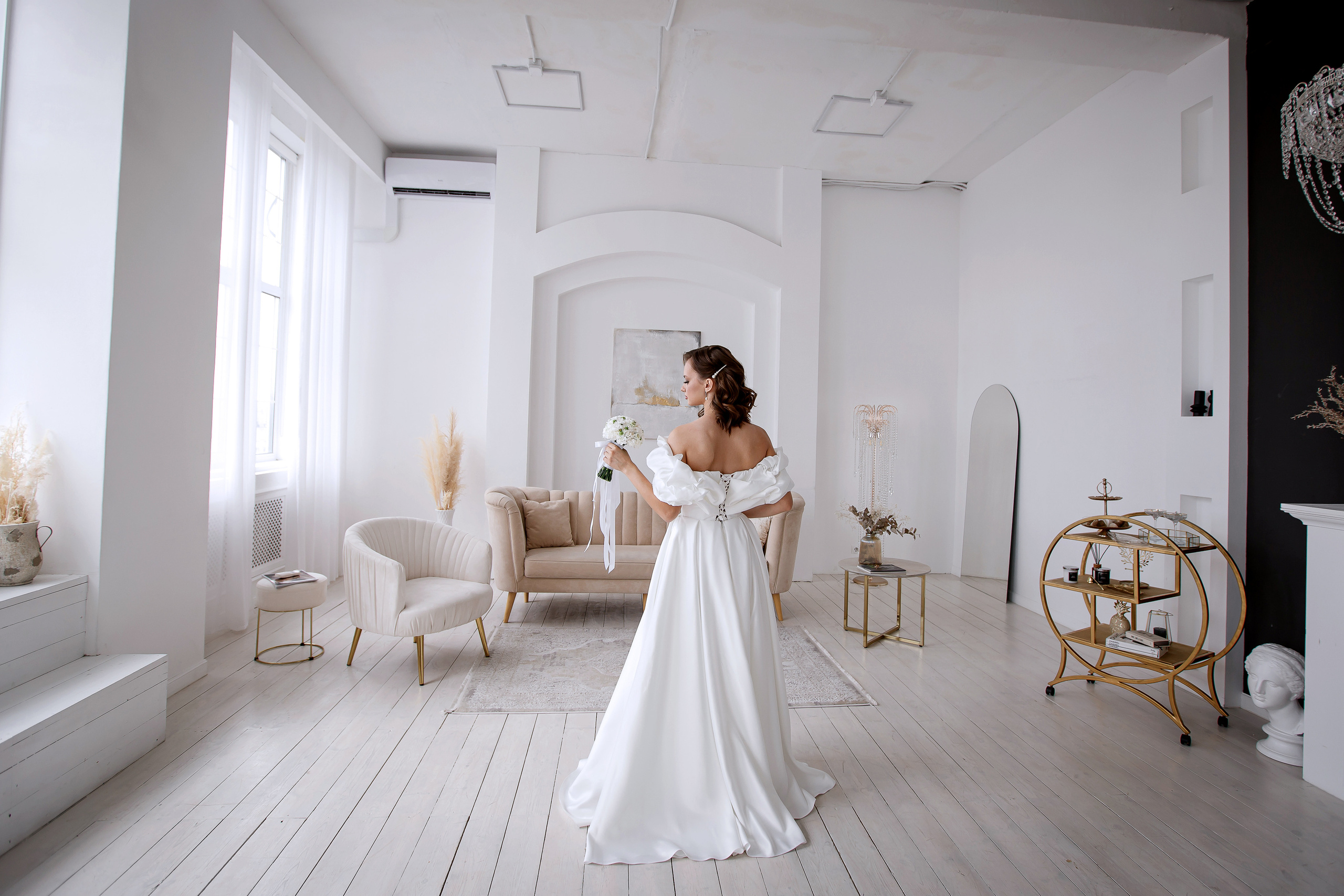 Софья и Антон. Свадебный фотограф в Омске Яна Савина