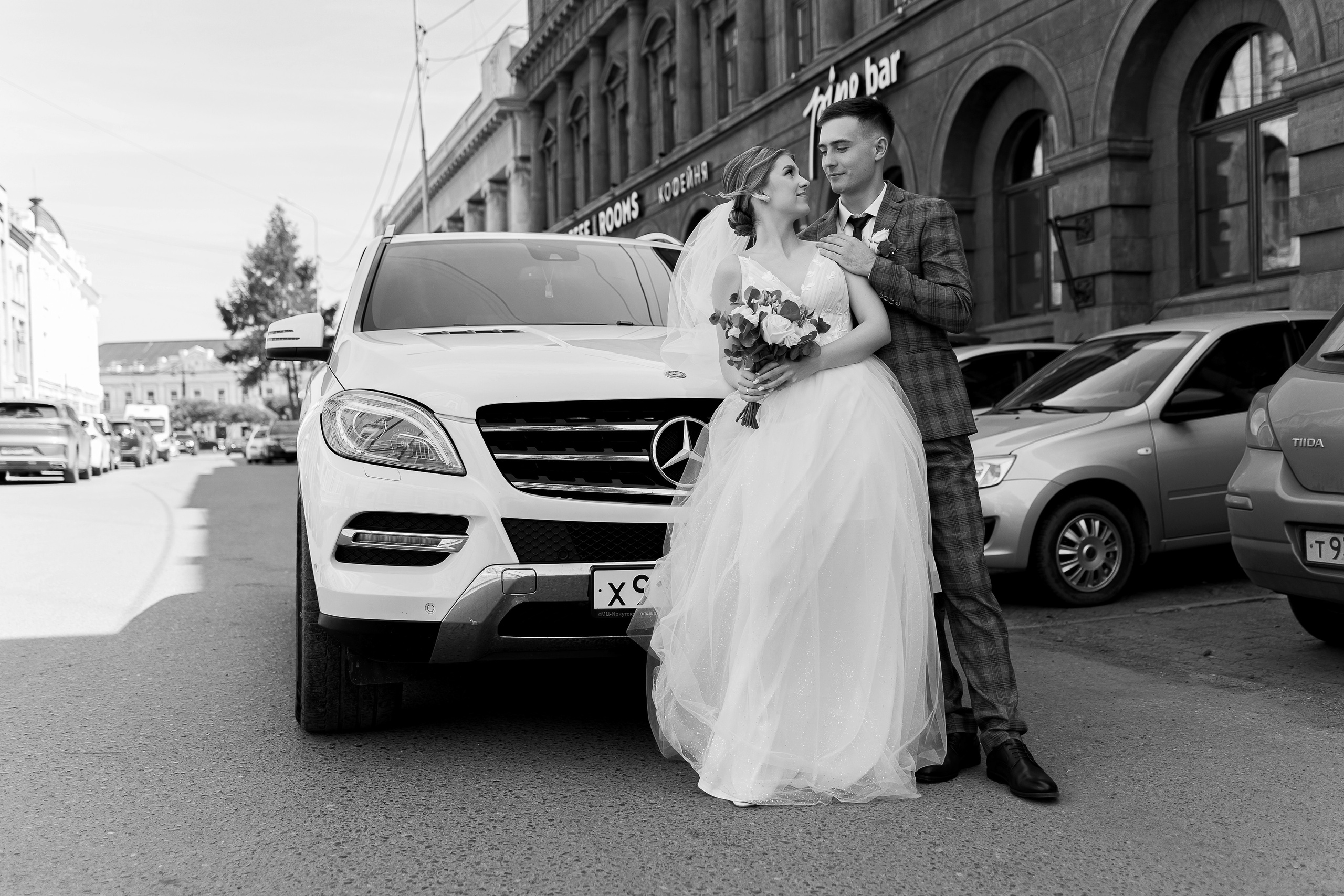 Дарья и Никита. Свадебный фотограф в Омске Яна Савина