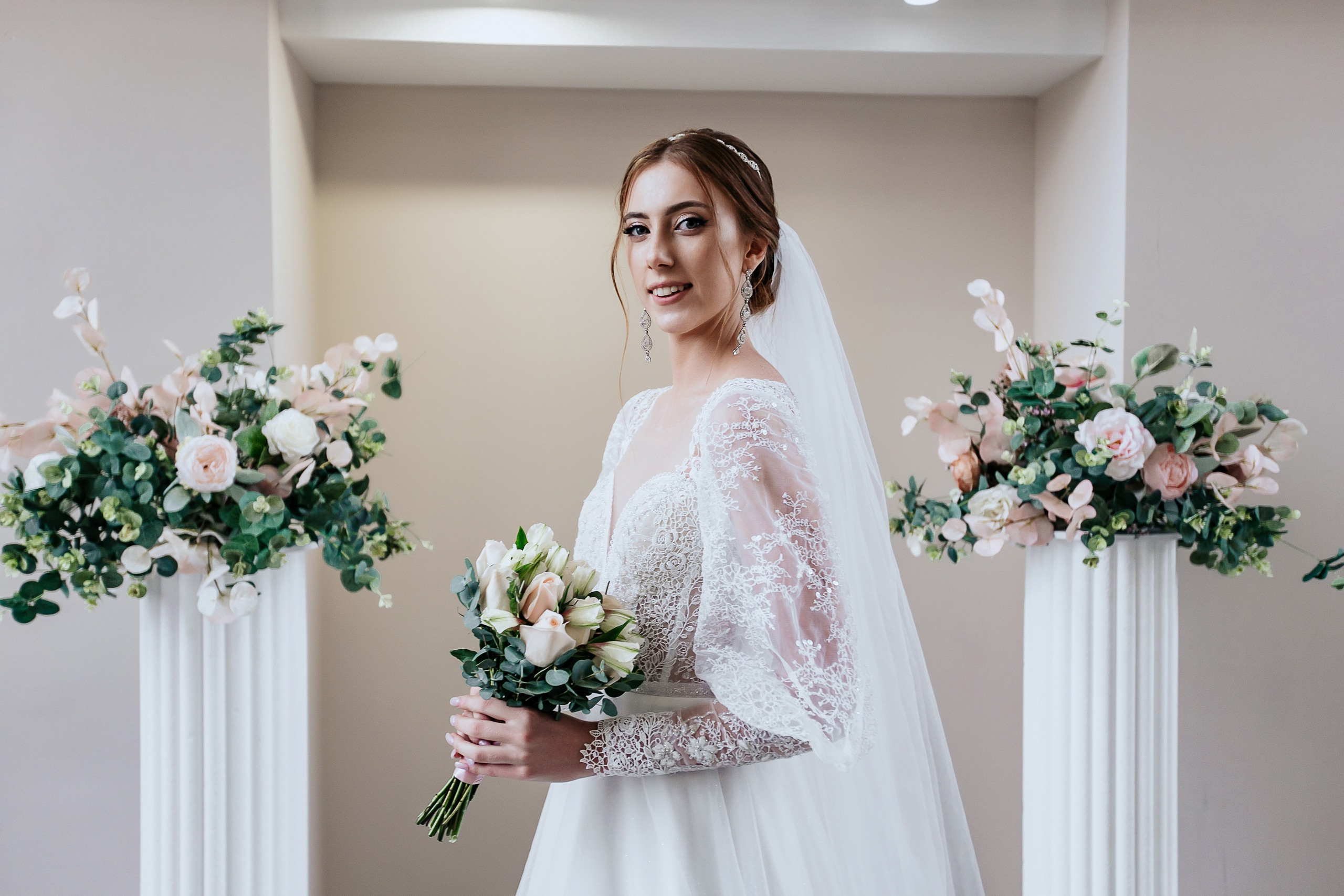 Валерия и Роиан. Свадебный фотограф в Омске Яна Савина