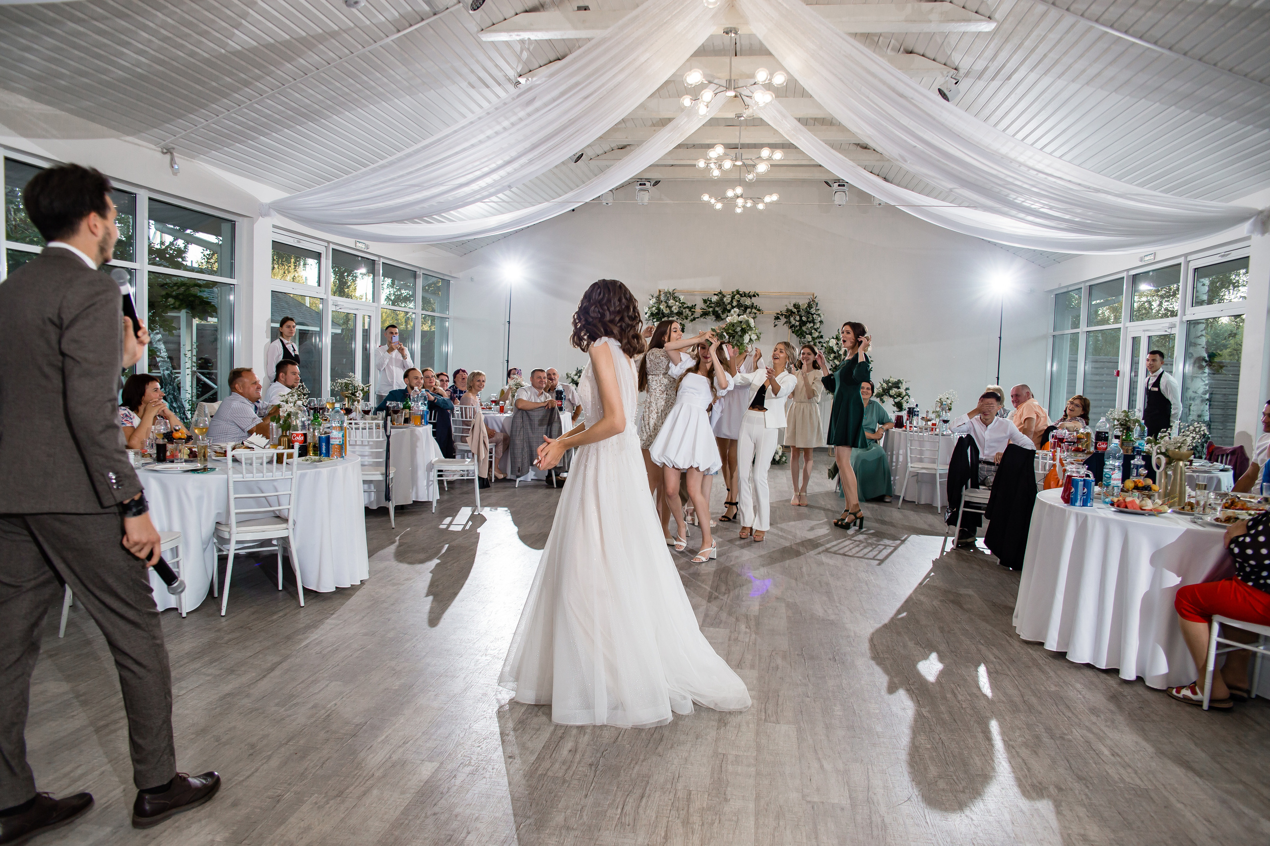 Ольга и Никита. Свадебный фотограф в Омске Яна Савина