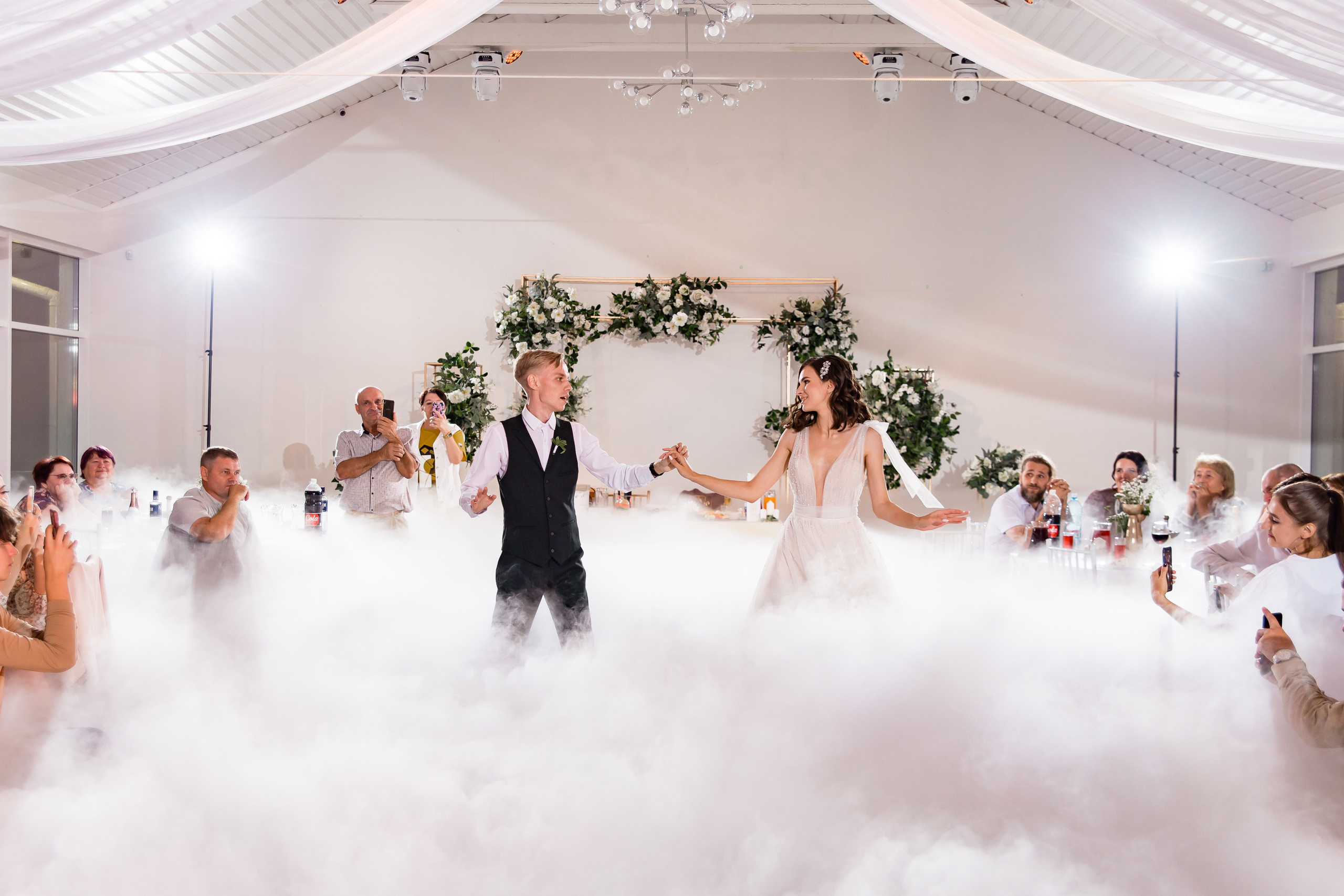 Ольга и Никита. Свадебный фотограф в Омске Яна Савина