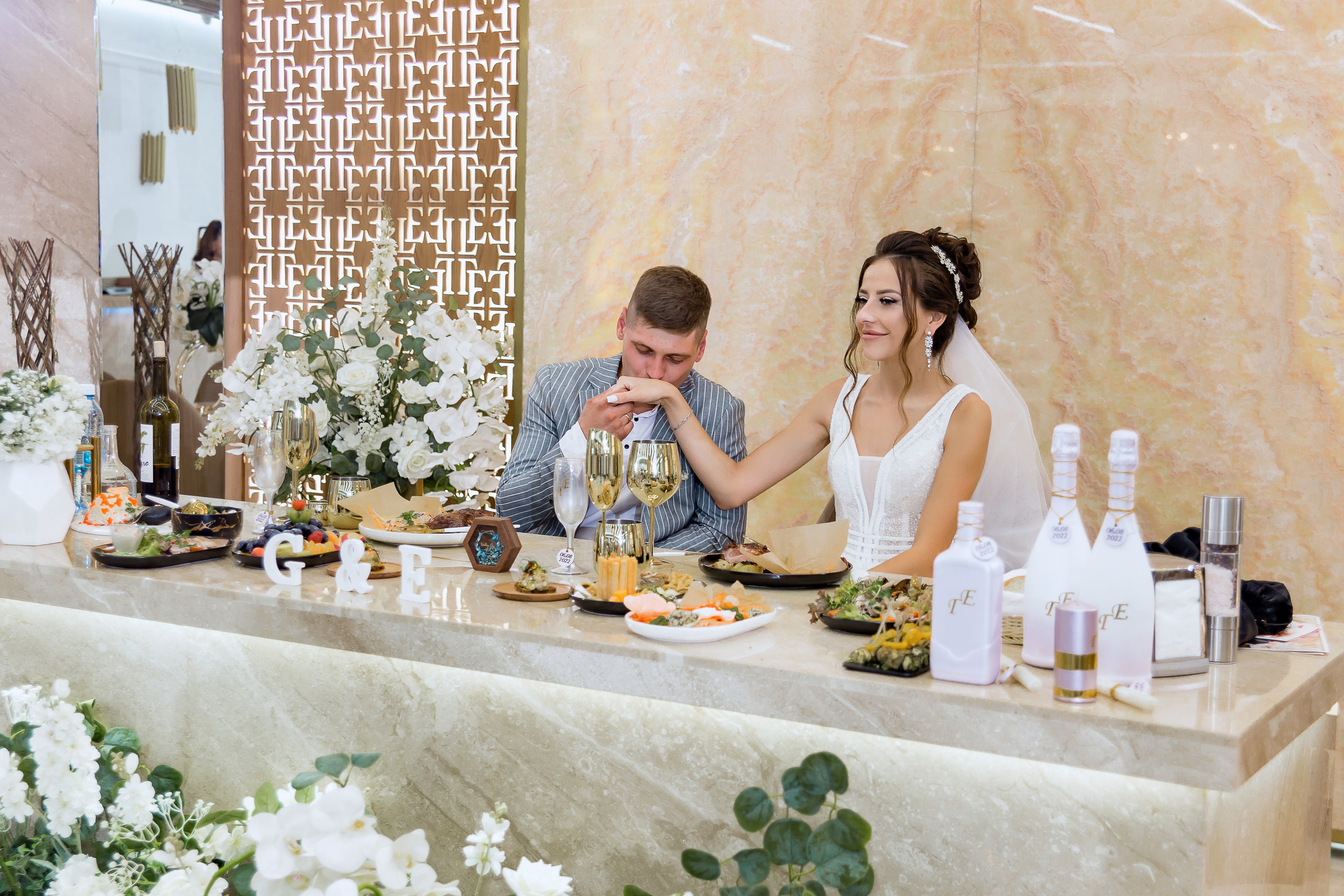 Екатерина и Георгий. Свадебный фотограф в Омске Яна Савина