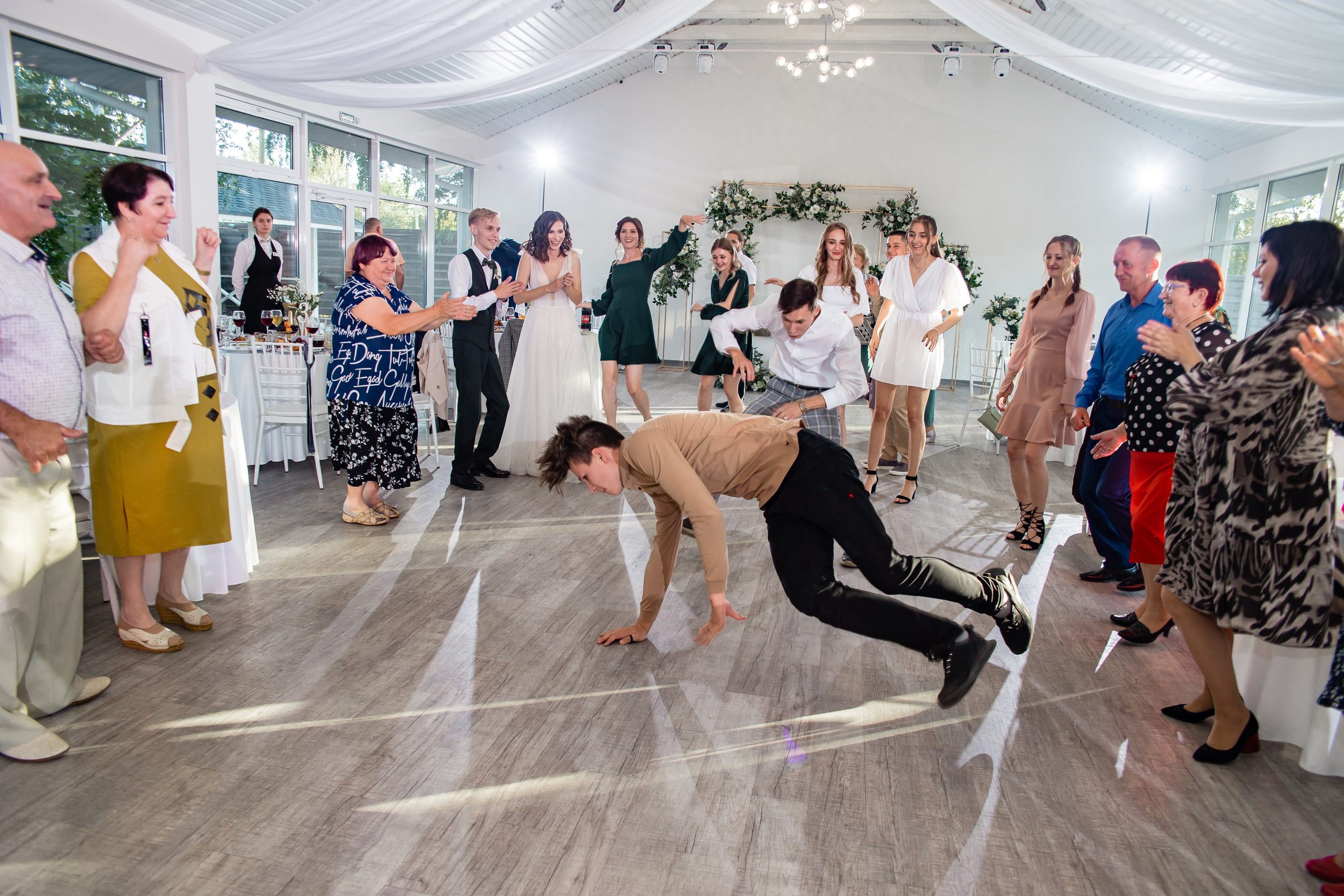 Ольга и Никита. Свадебный фотограф в Омске Яна Савина