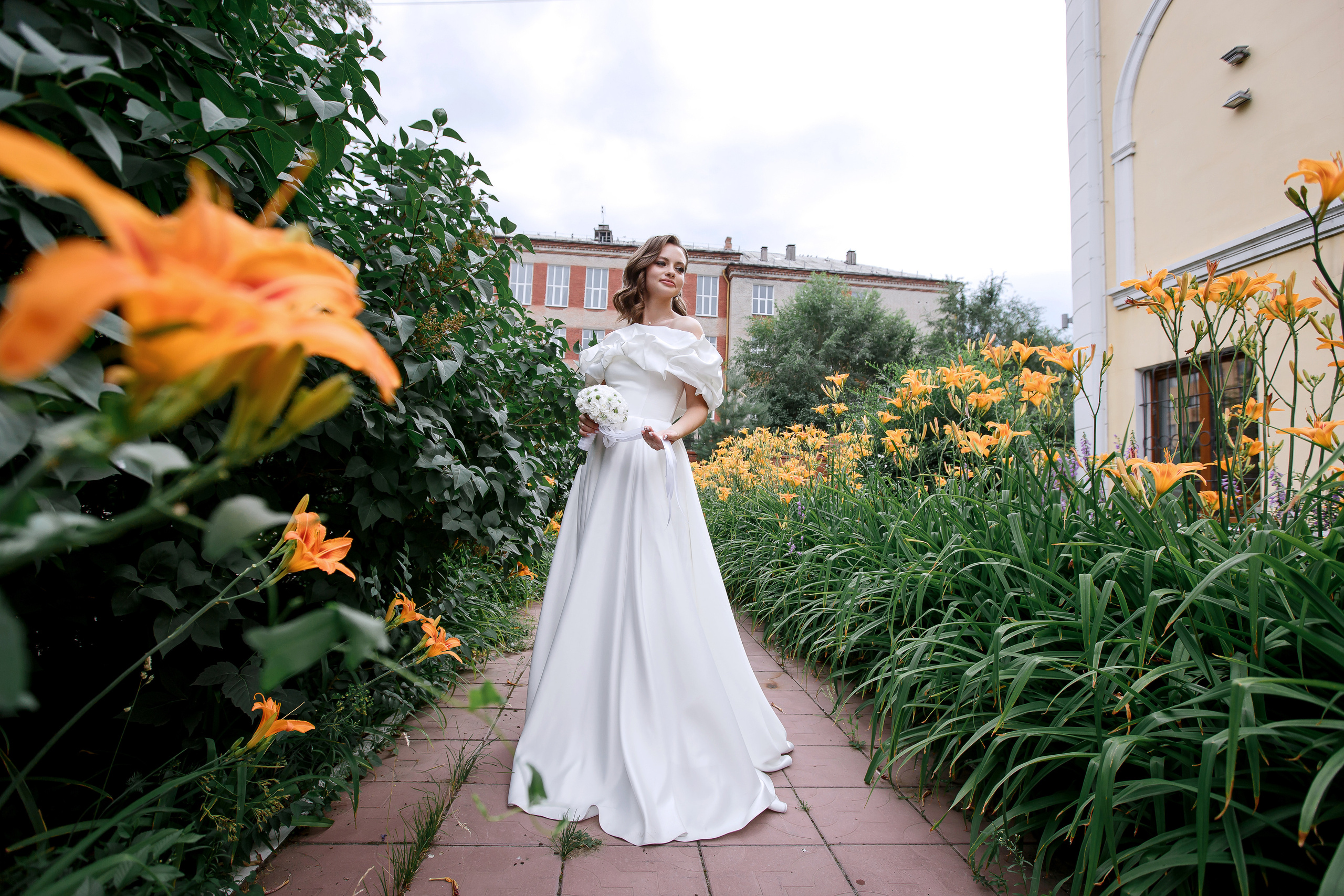 Софья и Антон. Свадебный фотограф в Омске Яна Савина