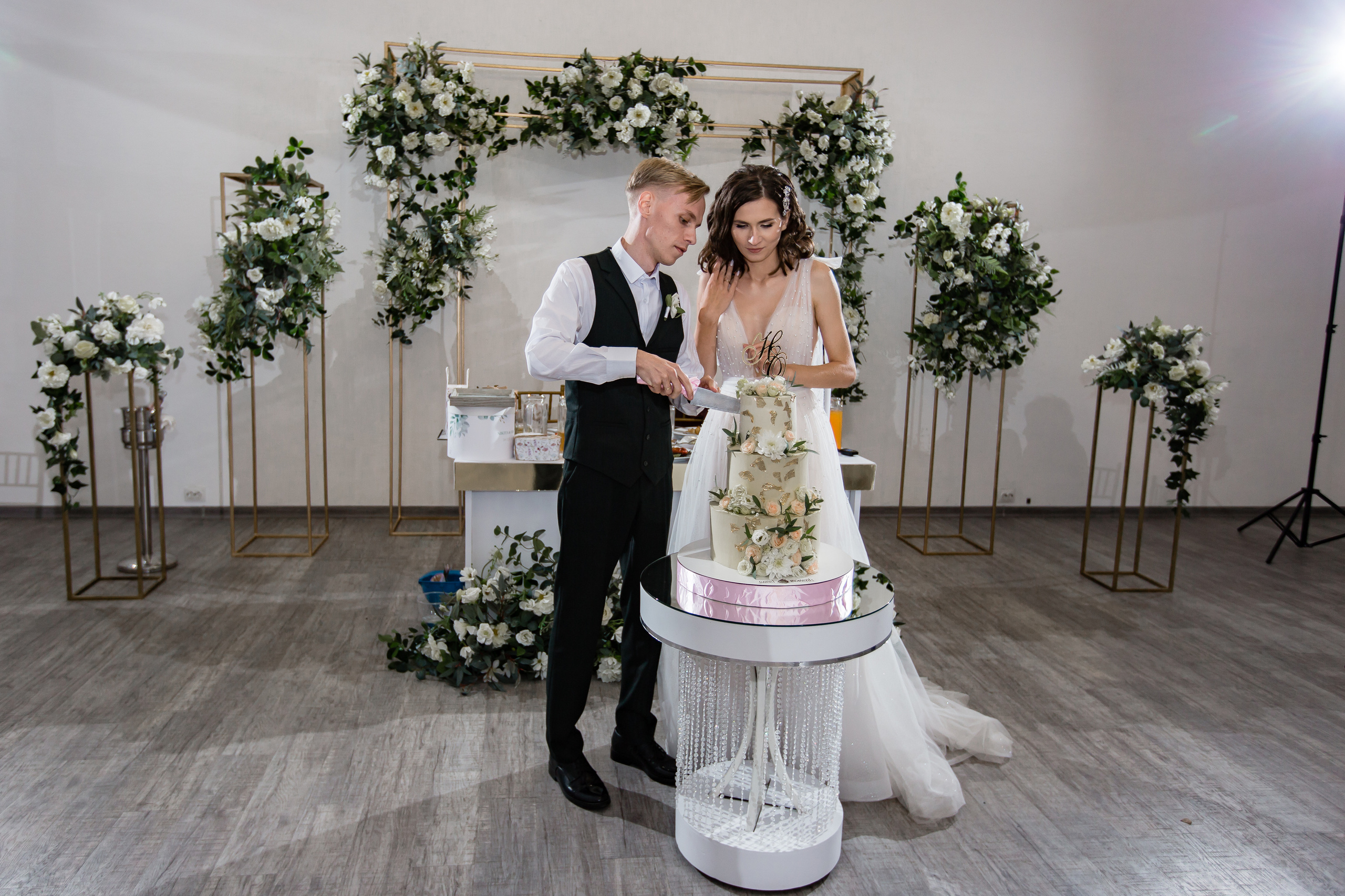 Ольга и Никита. Свадебный фотограф в Омске Яна Савина