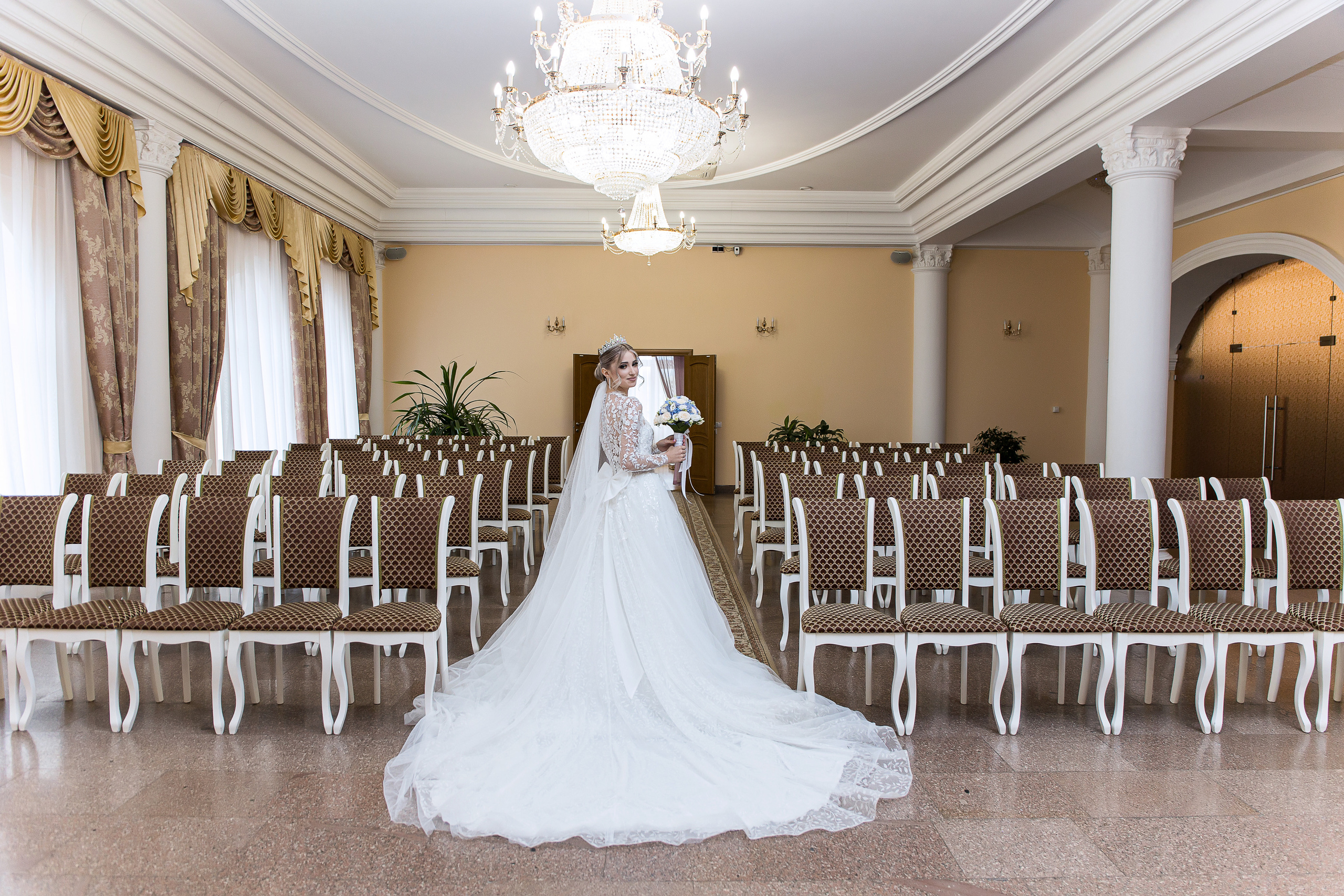 Алла и Евгений. Свадебный фотограф в Омске Яна Савина