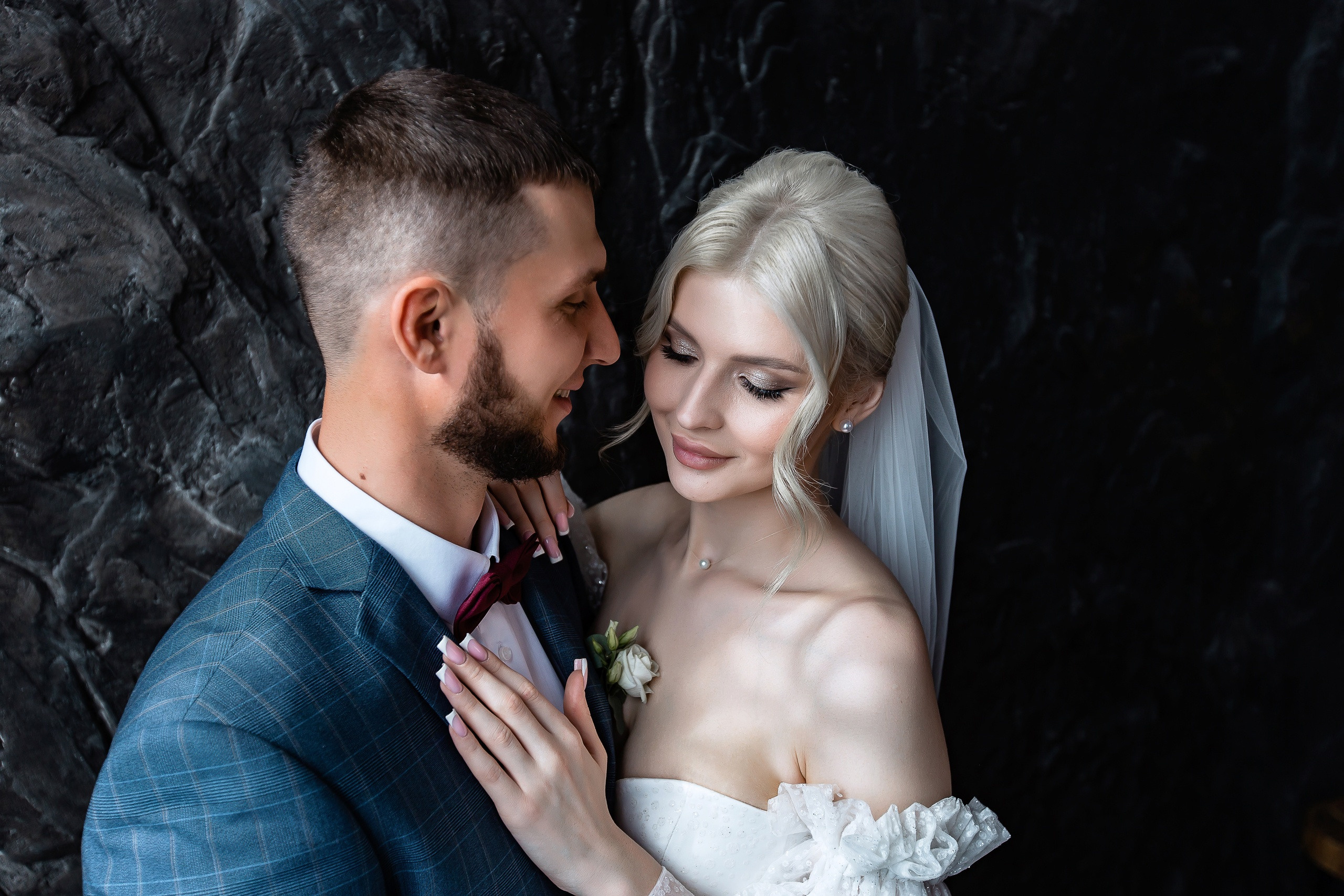 Ксения и Алексей. Свадебный фотограф в Омске Яна Савина