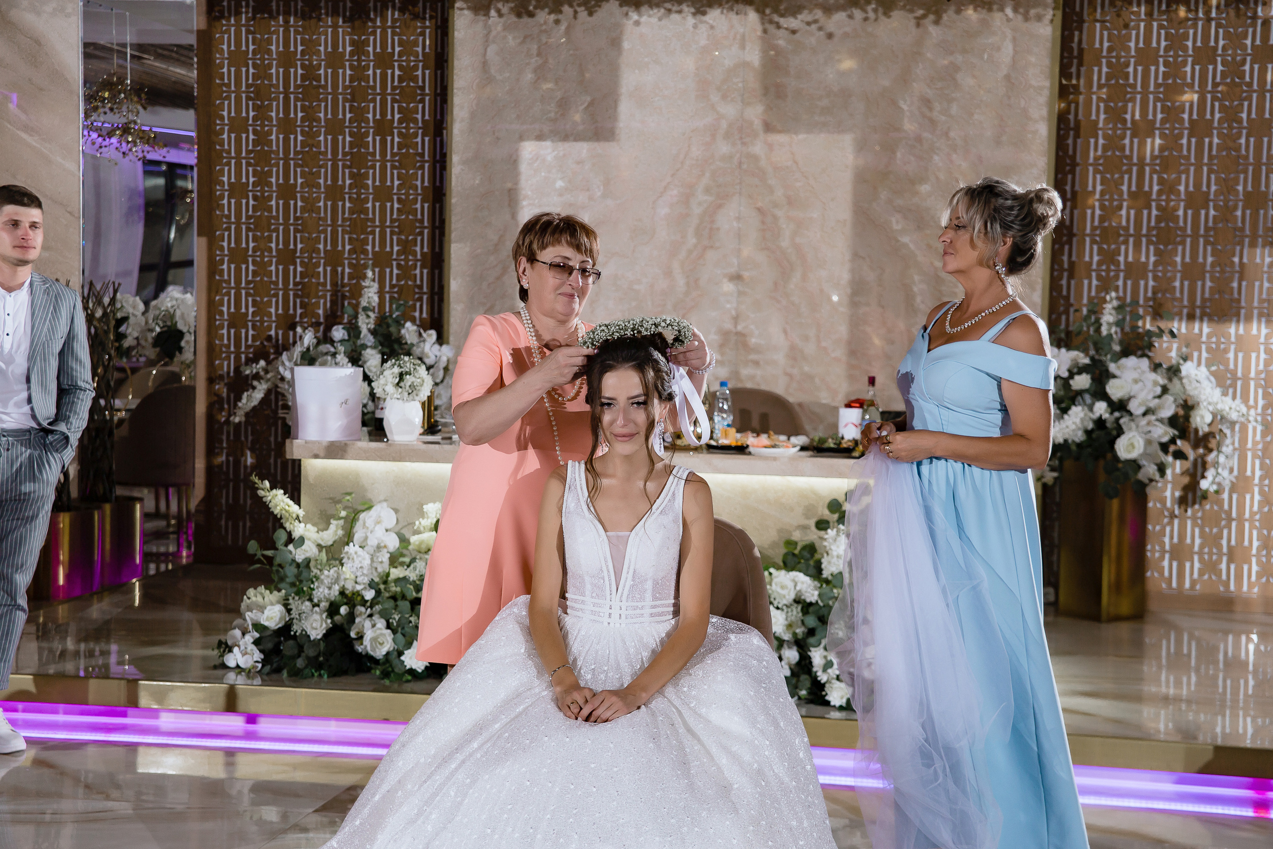 Екатерина и Георгий. Свадебный фотограф в Омске Яна Савина