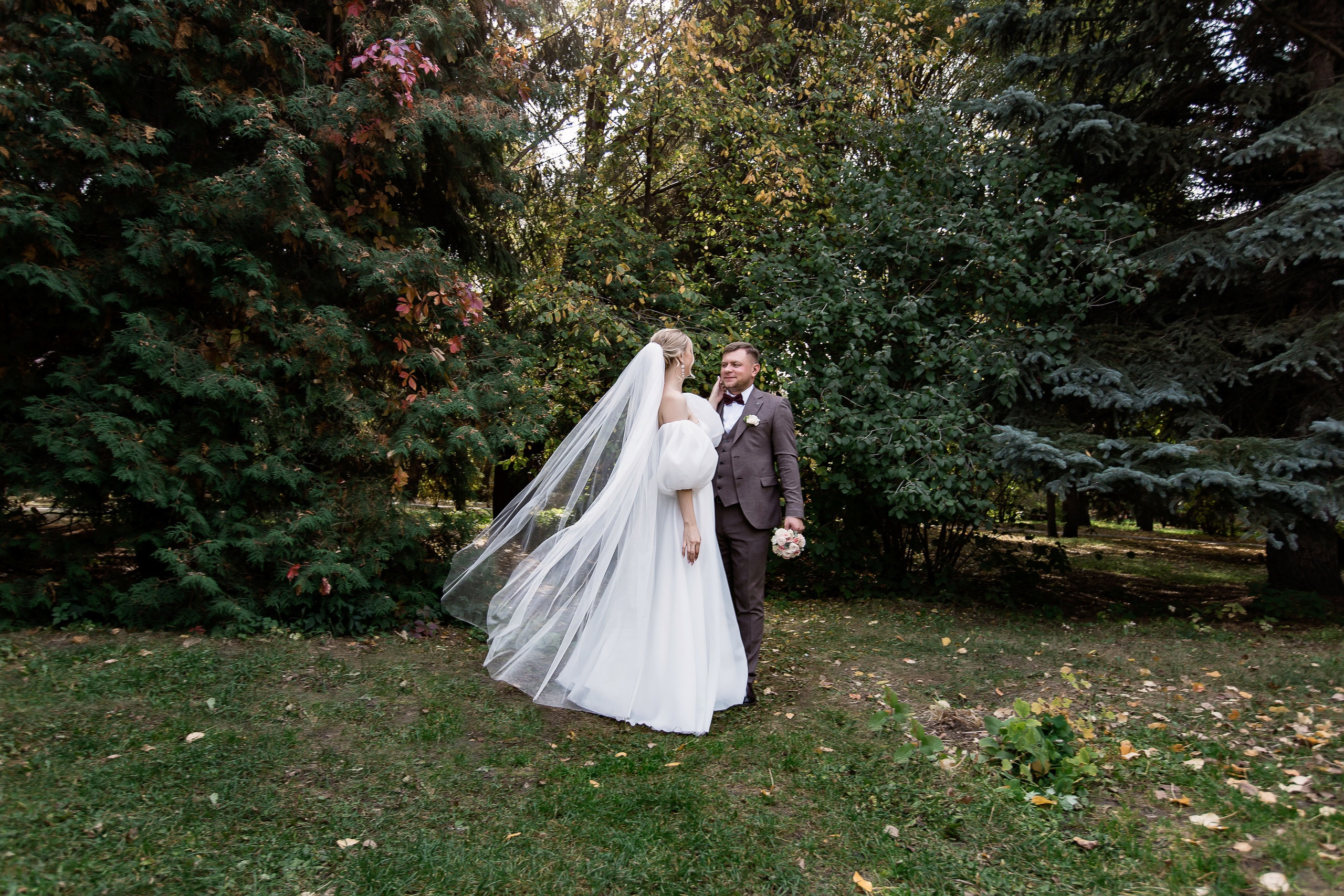 Ольга и Сергей. Свадебный фотограф в Омске Яна Савина