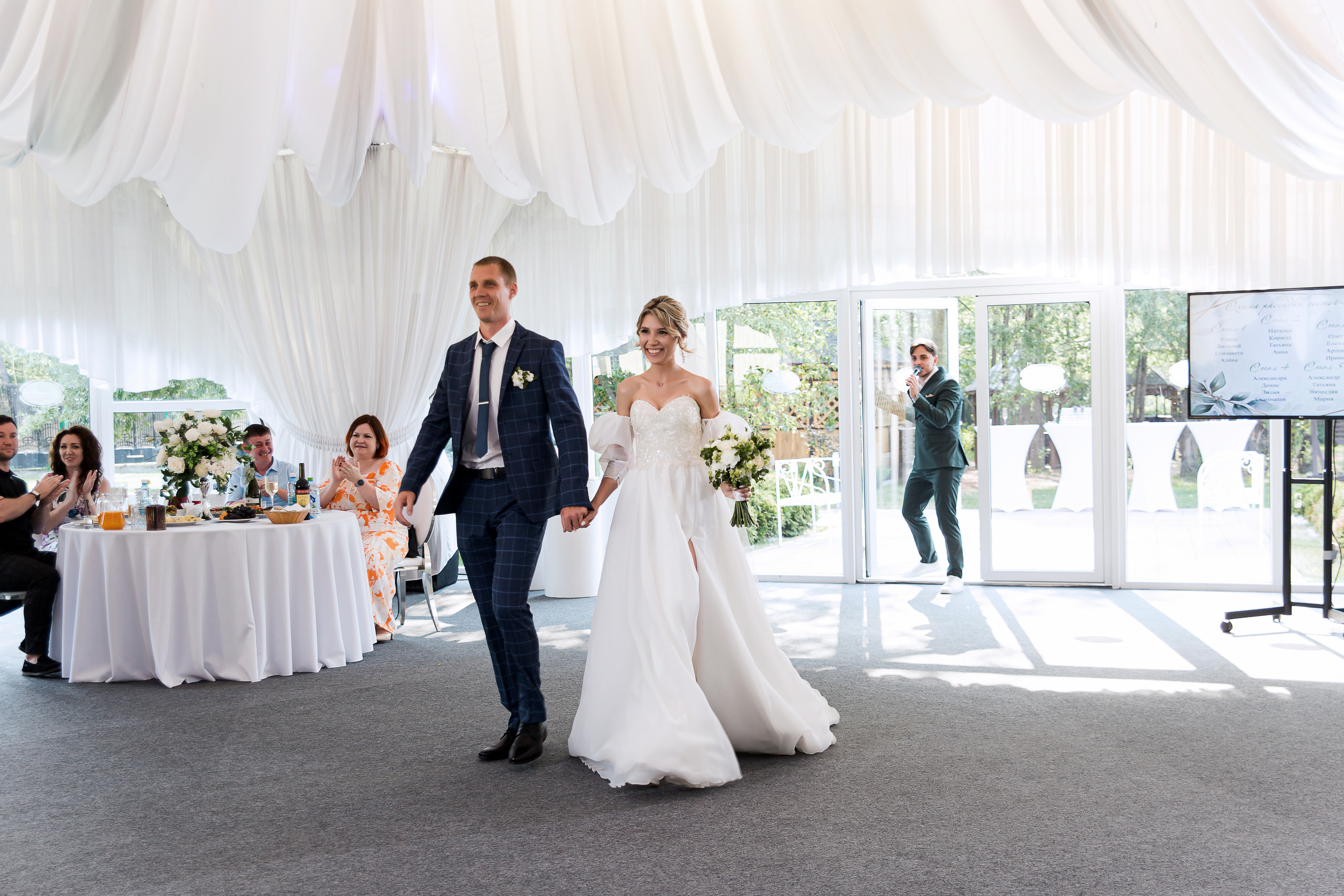 Елизавета и Антон. Свадебный фотограф в Омске Яна Савина