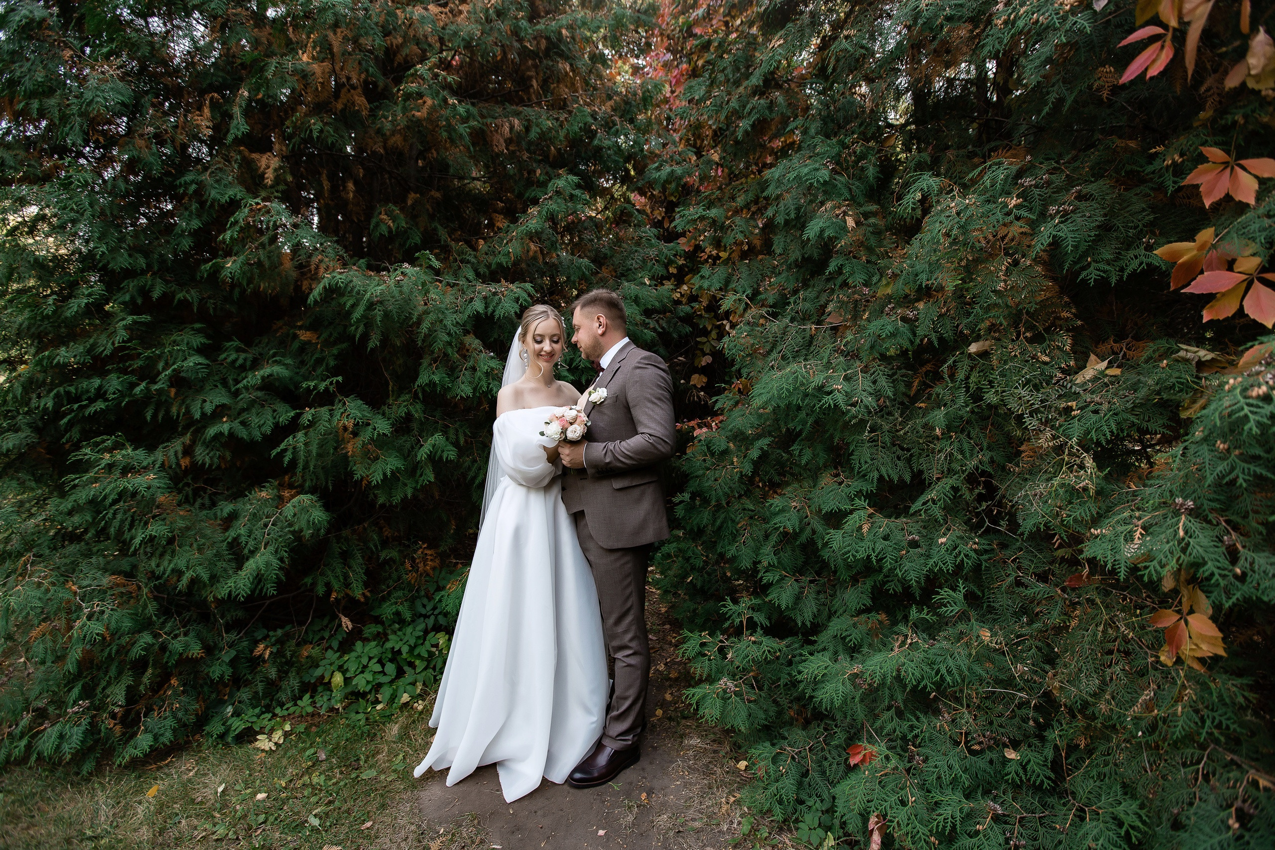 Ольга и Сергей. Свадебный фотограф в Омске Яна Савина