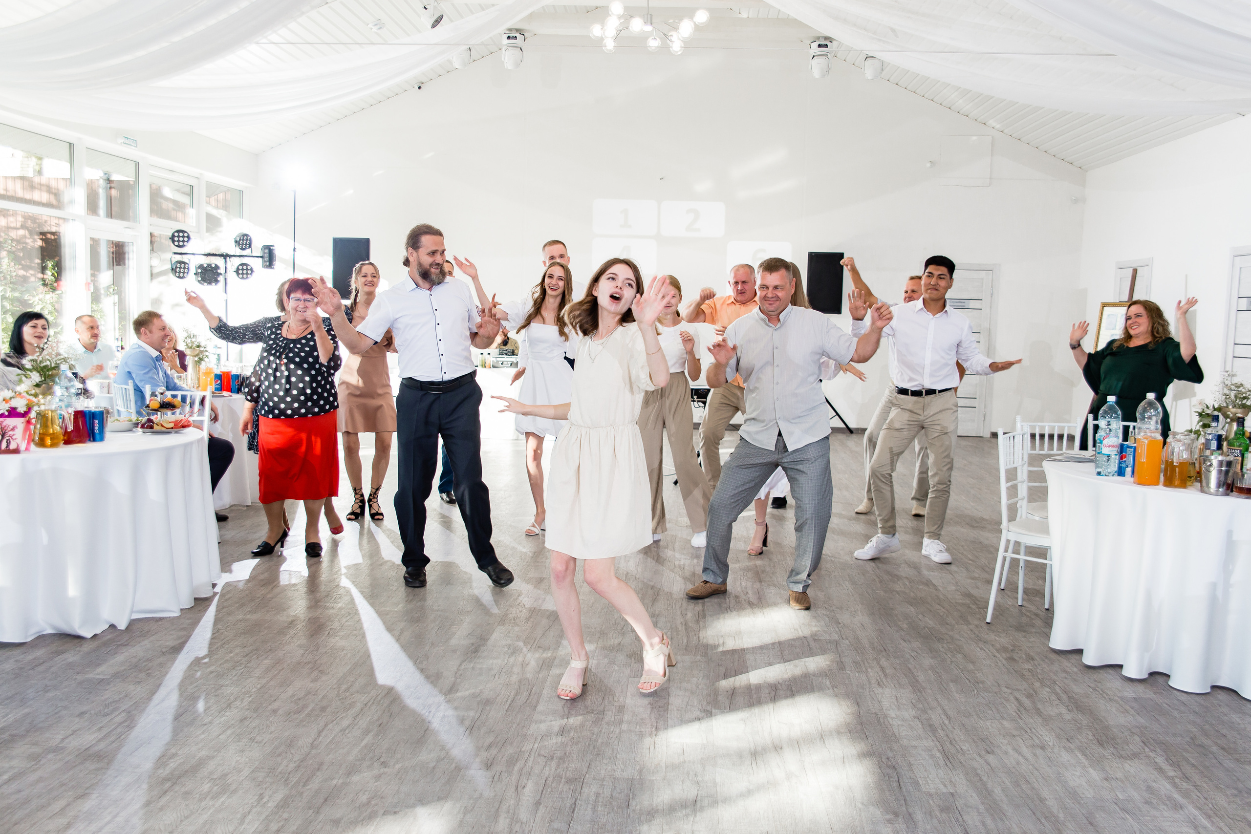Ольга и Никита. Свадебный фотограф в Омске Яна Савина