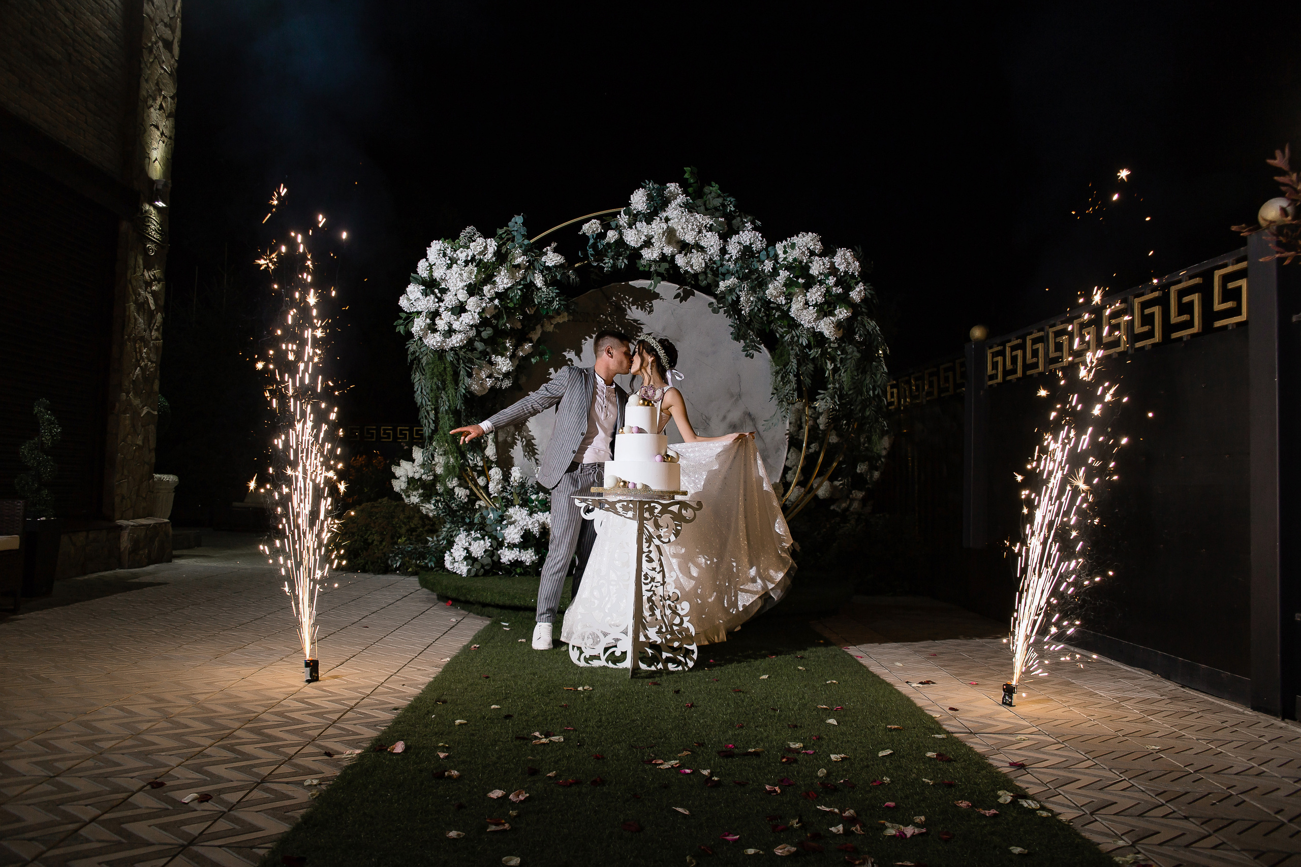 Екатерина и Георгий. Свадебный фотограф в Омске Яна Савина