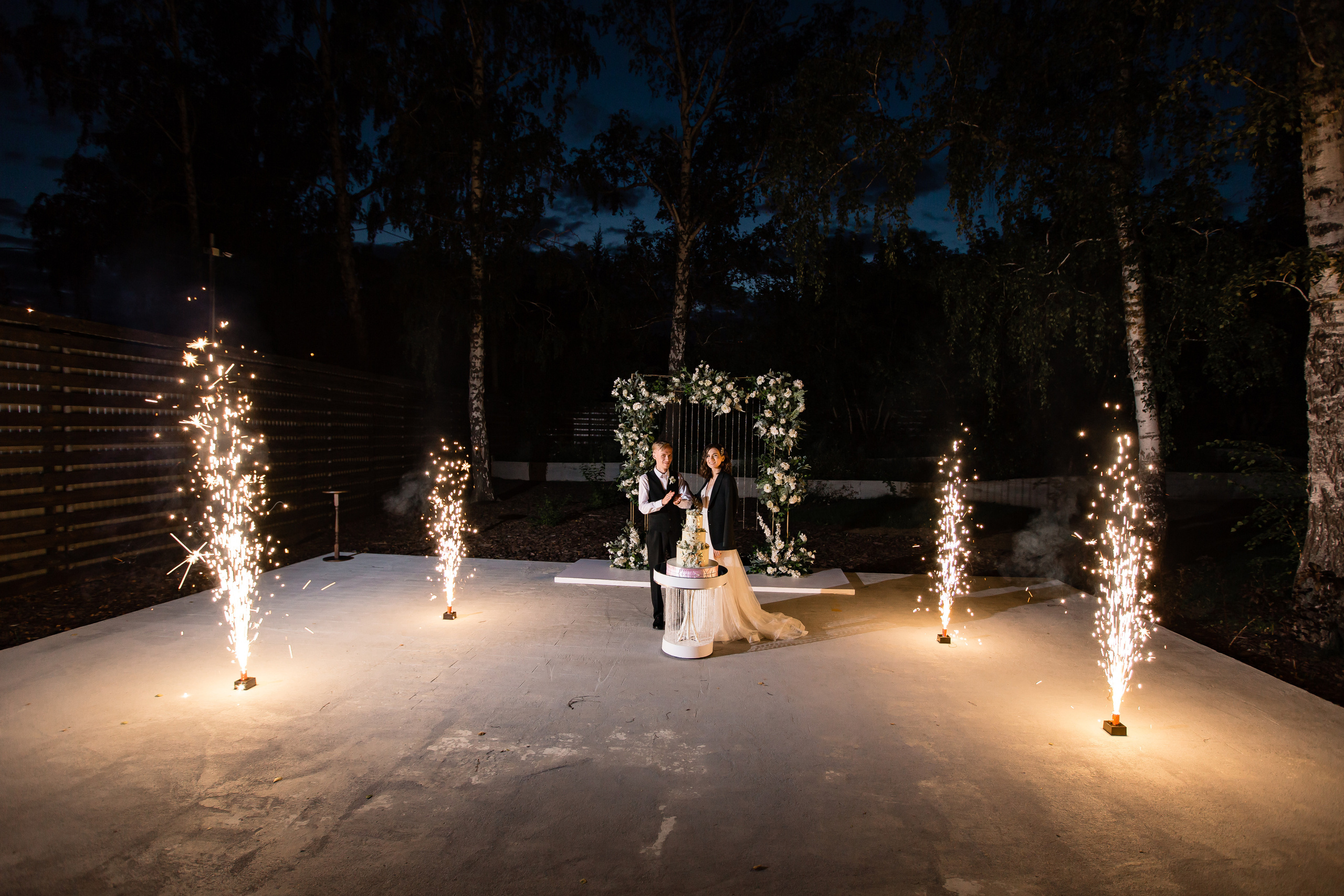 Ольга и Никита. Свадебный фотограф в Омске Яна Савина