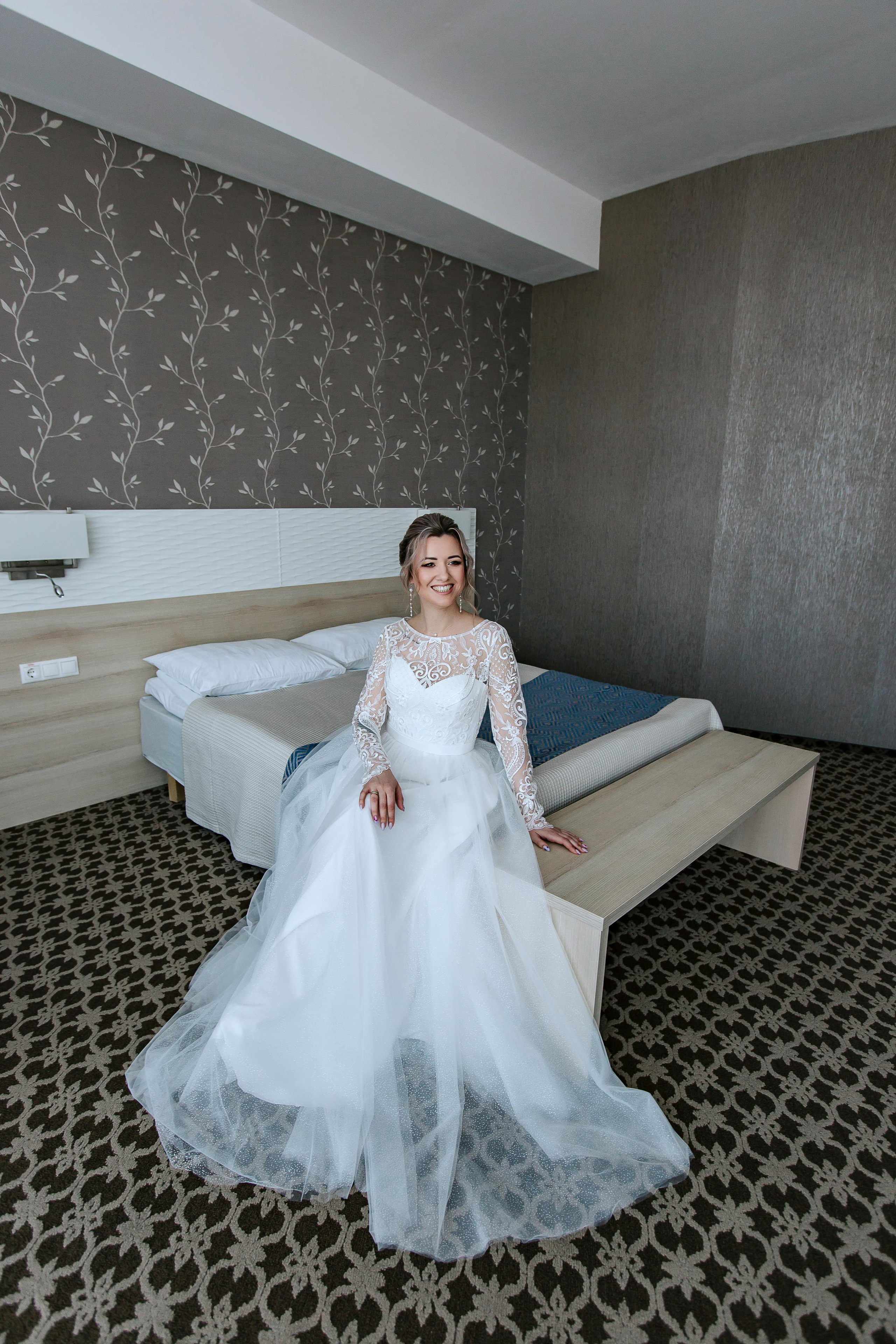 Алена и Артеми. Свадебный фотограф в Омске Яна Савина