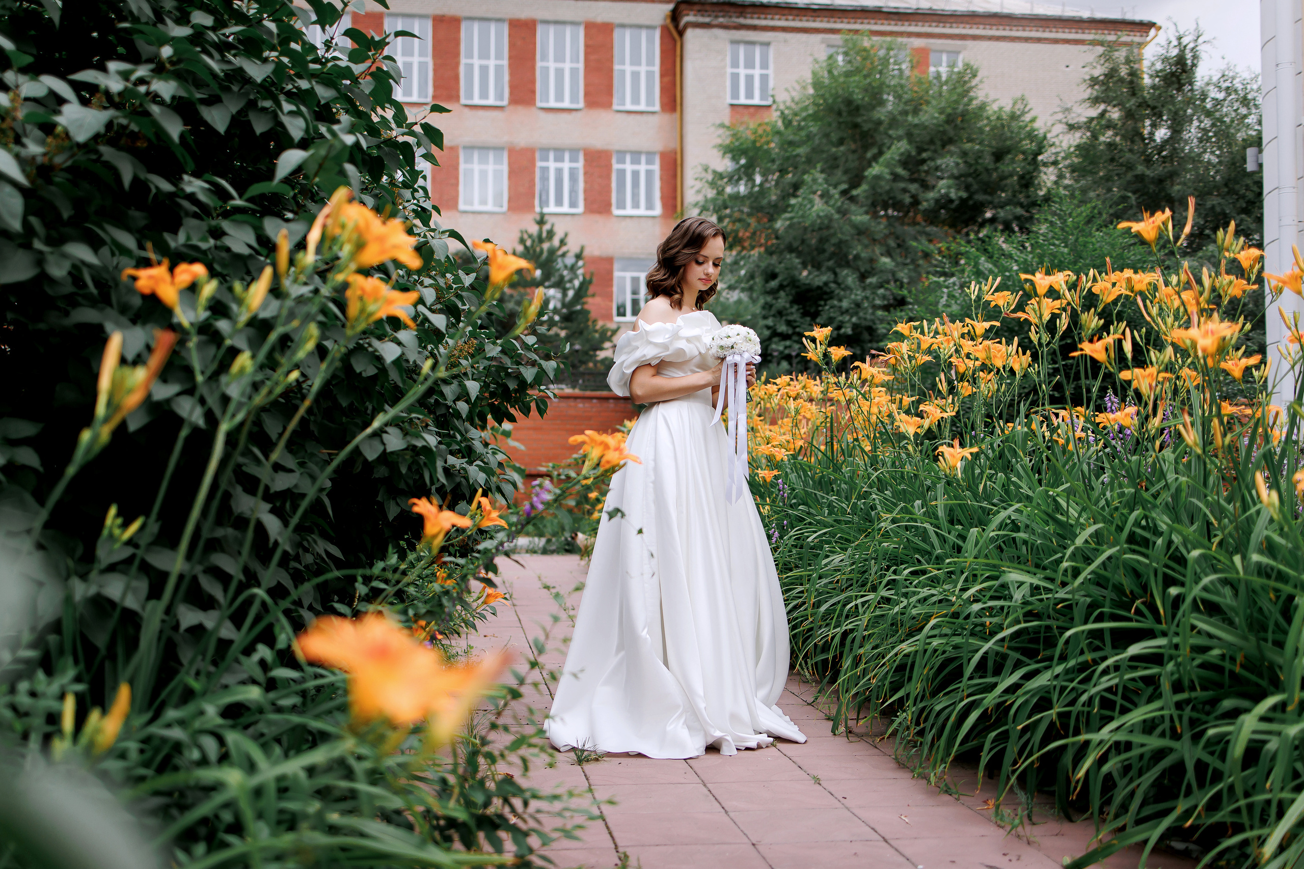 Софья и Антон. Свадебный фотограф в Омске Яна Савина