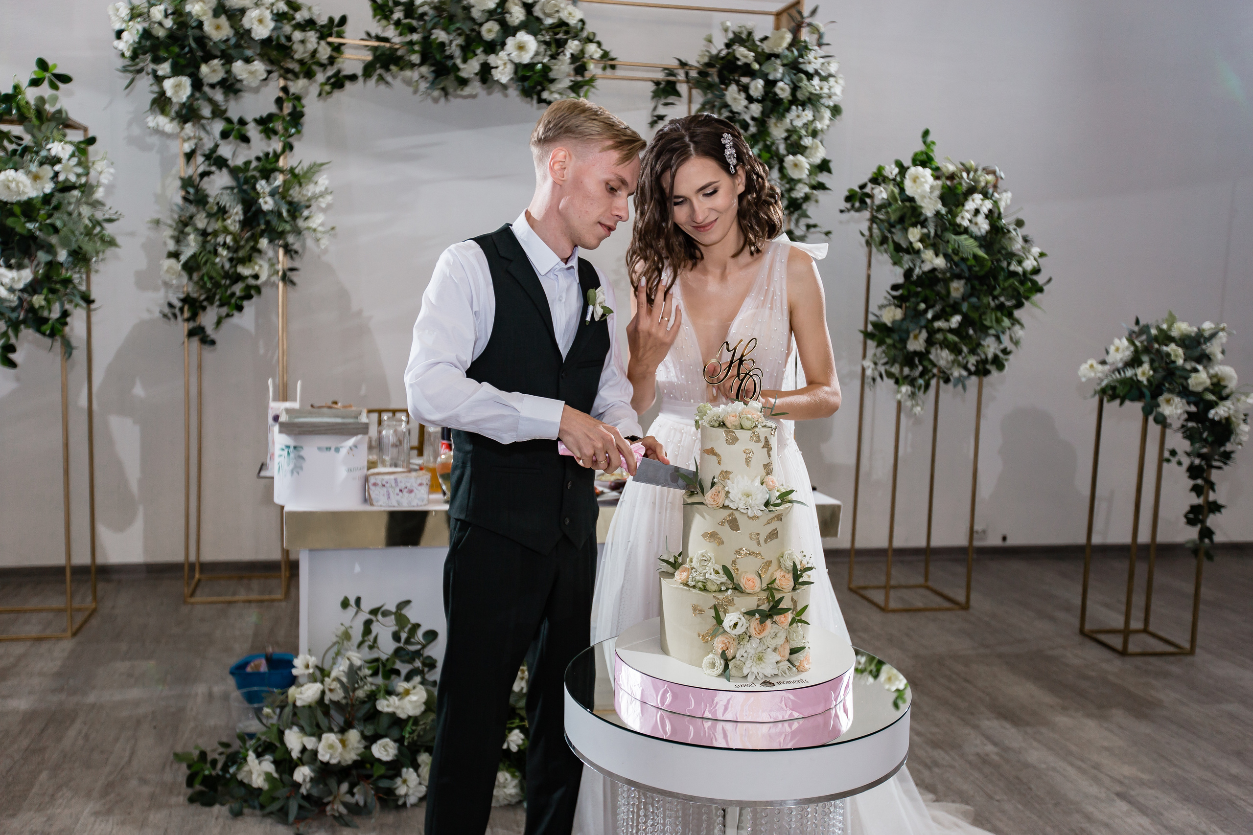 Ольга и Никита. Свадебный фотограф в Омске Яна Савина