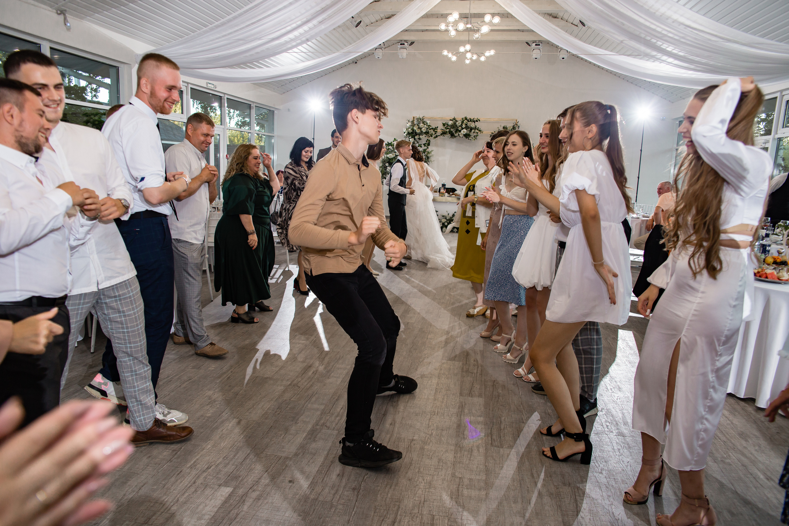 Ольга и Никита. Свадебный фотограф в Омске Яна Савина