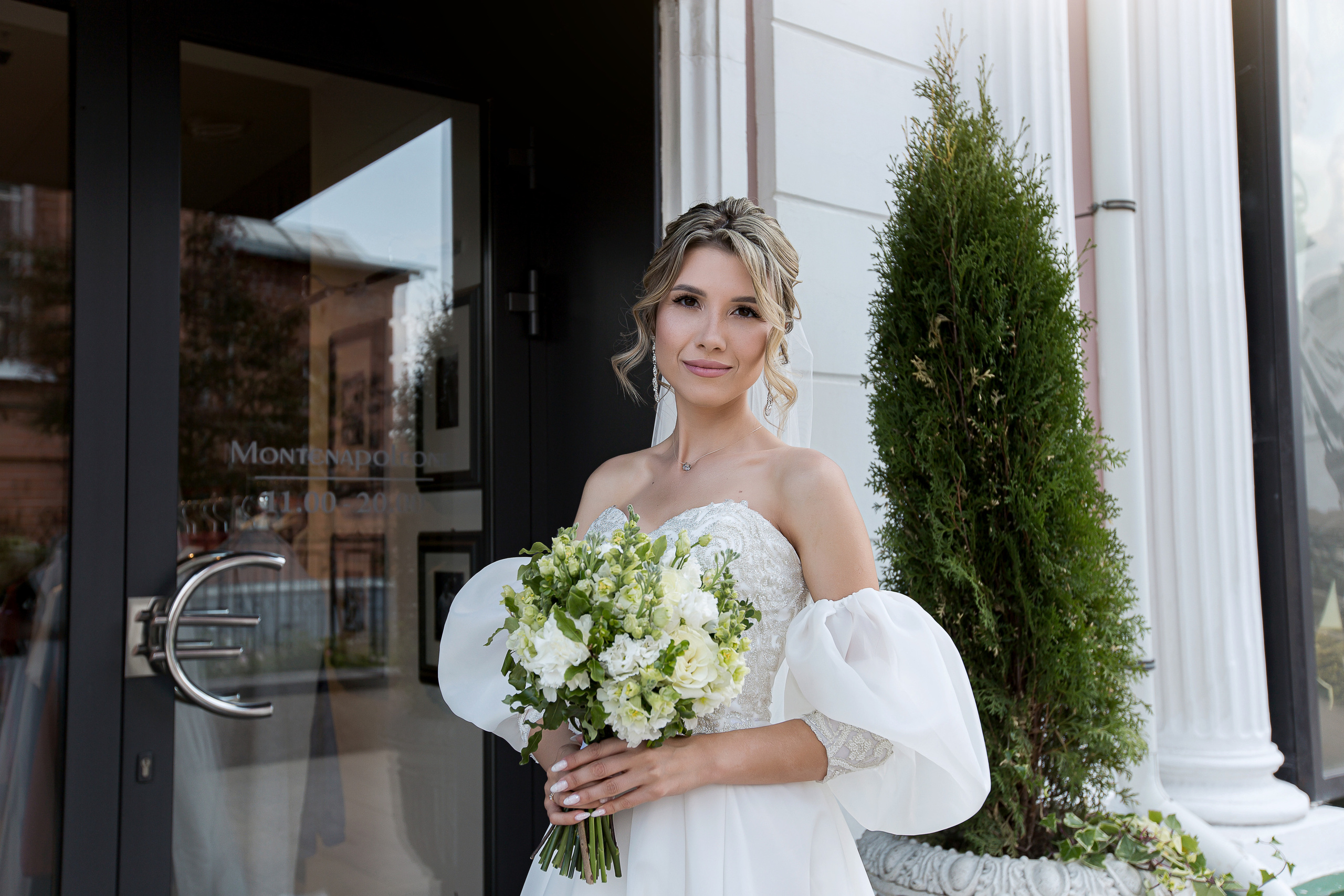 Елизавета и Антон. Свадебный фотограф в Омске Яна Савина