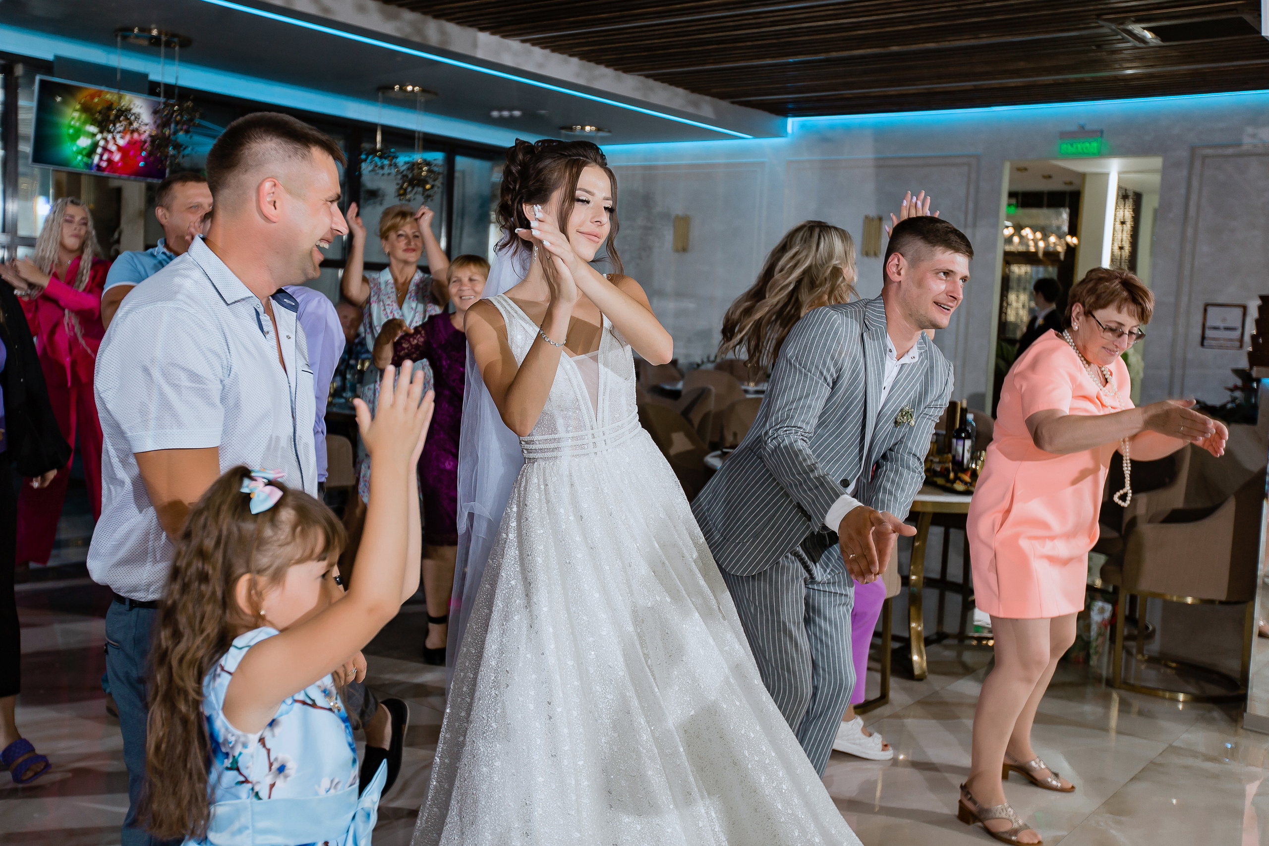 Екатерина и Георгий. Свадебный фотограф в Омске Яна Савина