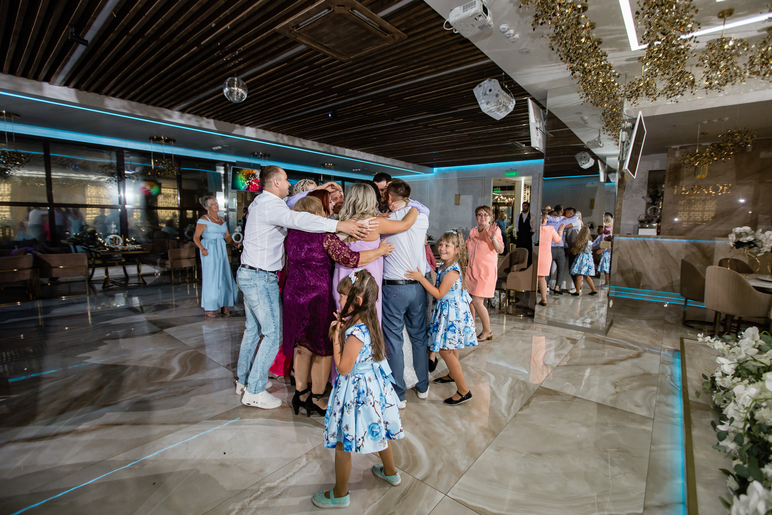 Екатерина и Георгий. Свадебный фотограф в Омске Яна Савина