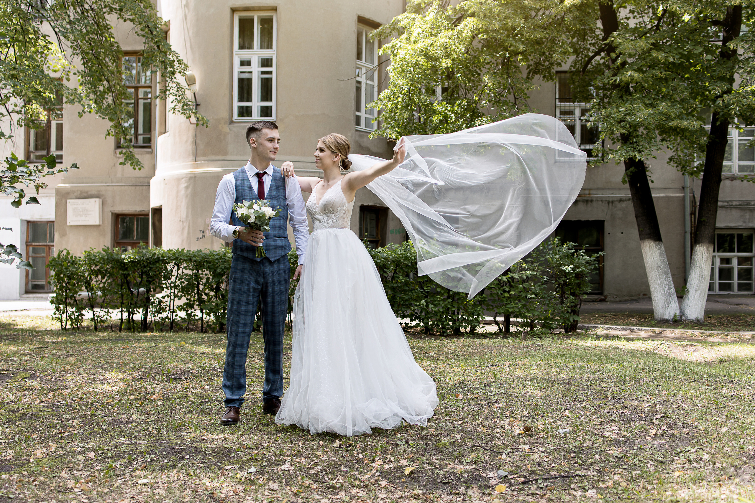 Дарья и Никита. Свадебный фотограф в Омске Яна Савина