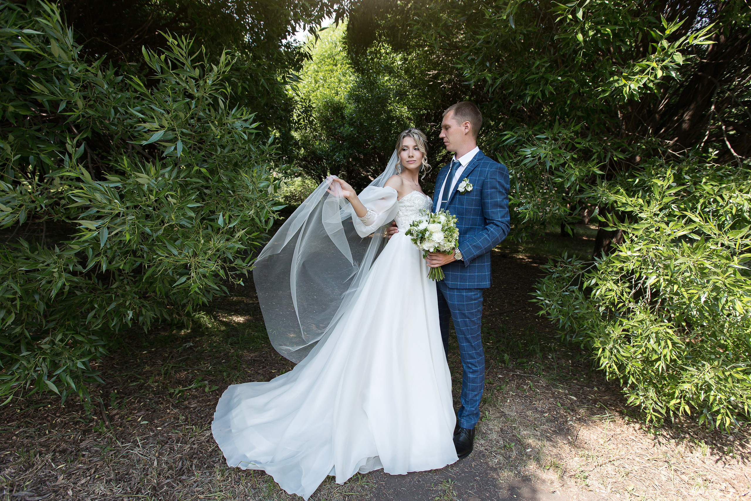 Елизавета и Антон. Свадебный фотограф в Омске Яна Савина