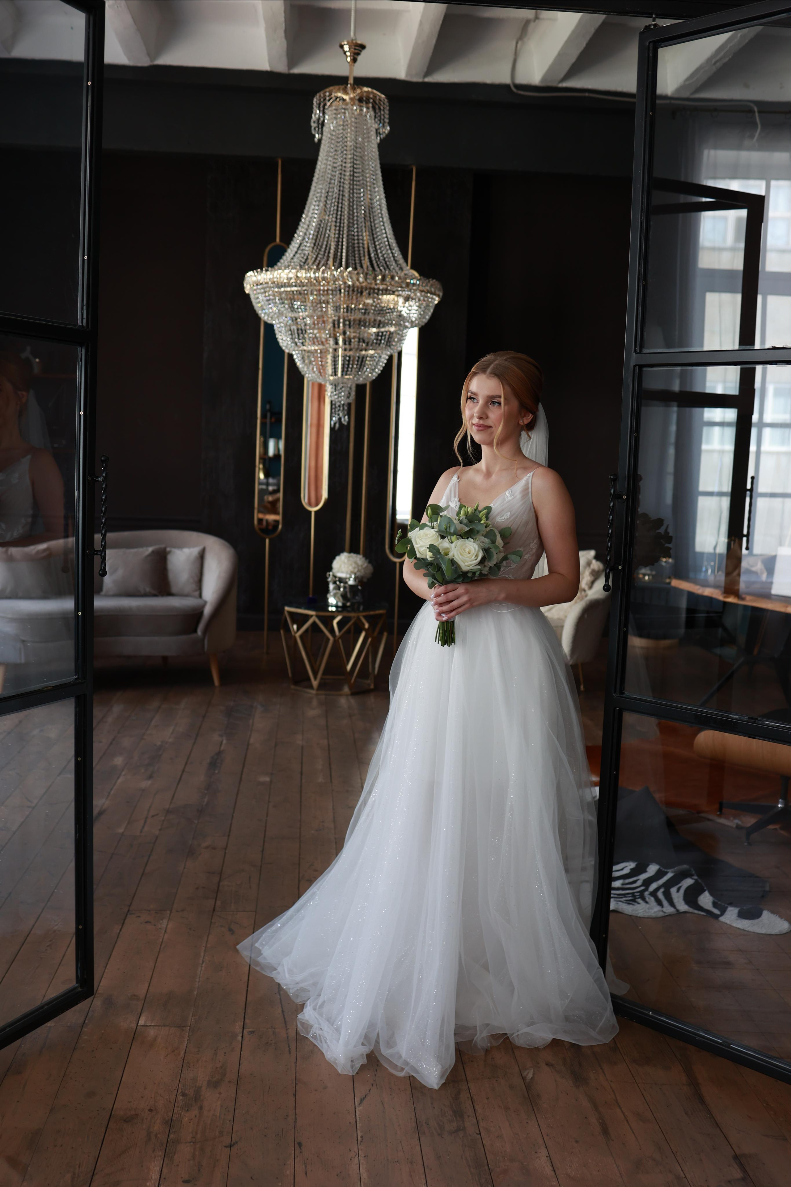 Дарья и Никита. Свадебный фотограф в Омске Яна Савина