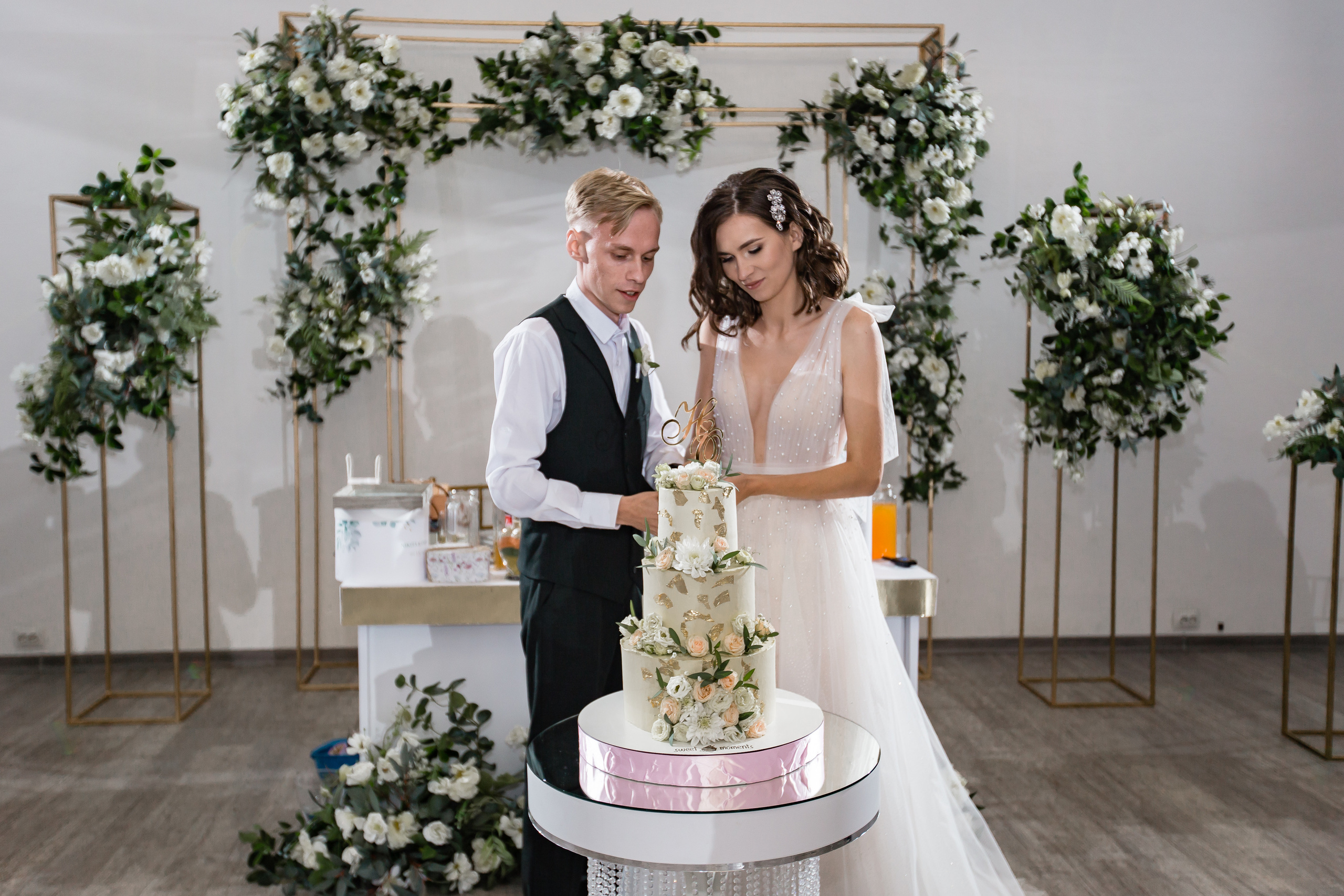 Ольга и Никита. Свадебный фотограф в Омске Яна Савина