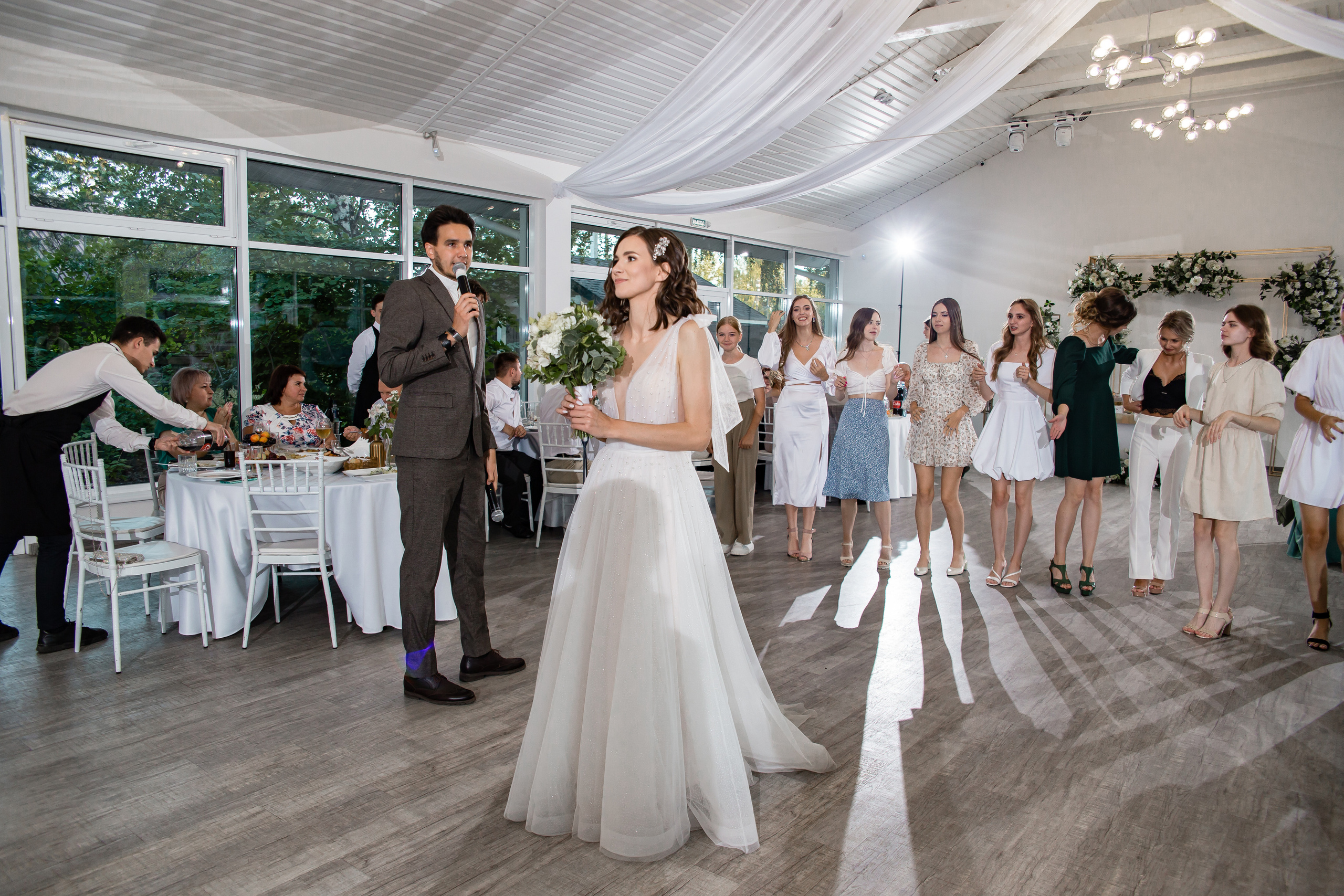 Ольга и Никита. Свадебный фотограф в Омске Яна Савина