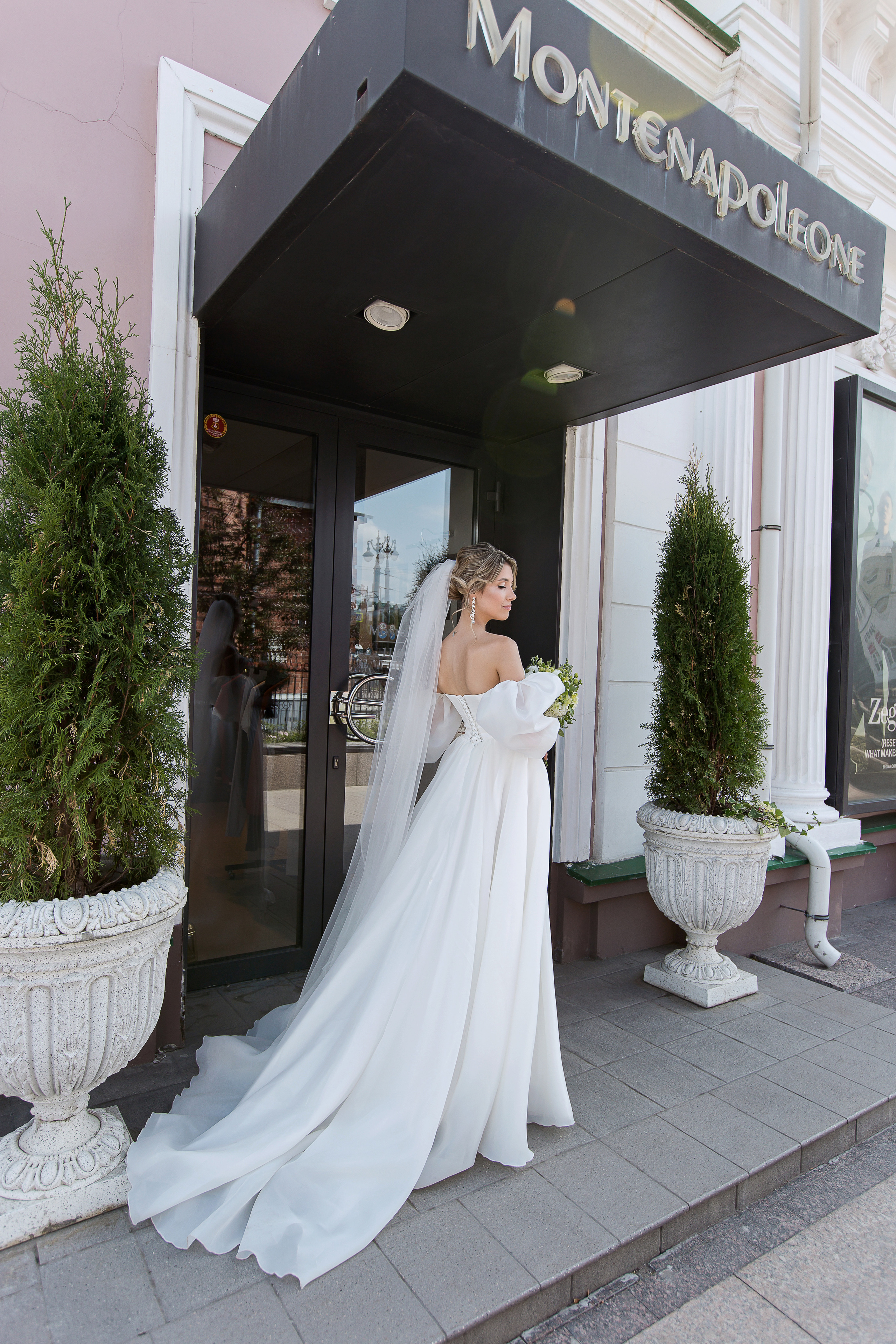 Елизавета и Антон. Свадебный фотограф в Омске Яна Савина