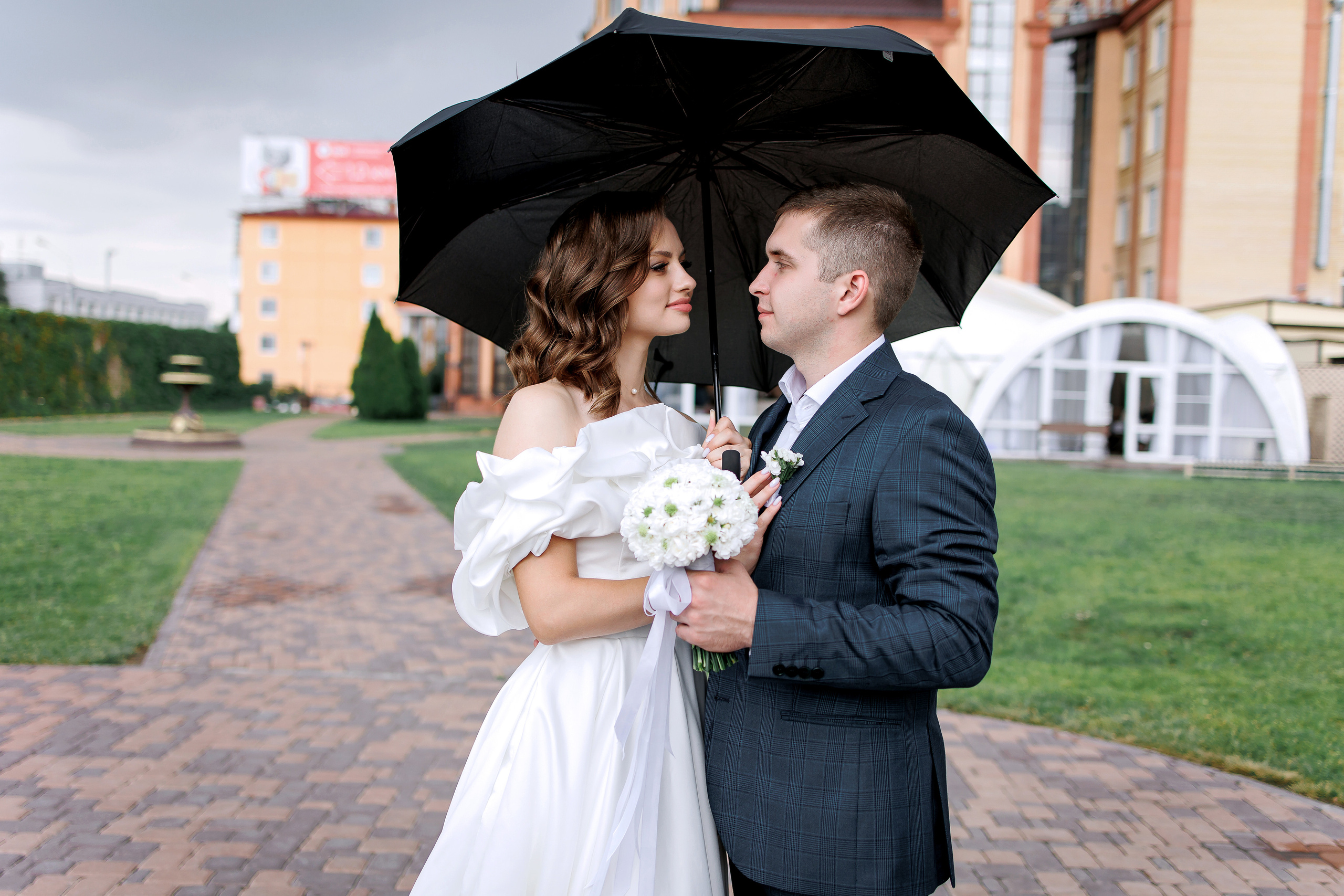 Софья и Антон. Свадебный фотограф в Омске Яна Савина