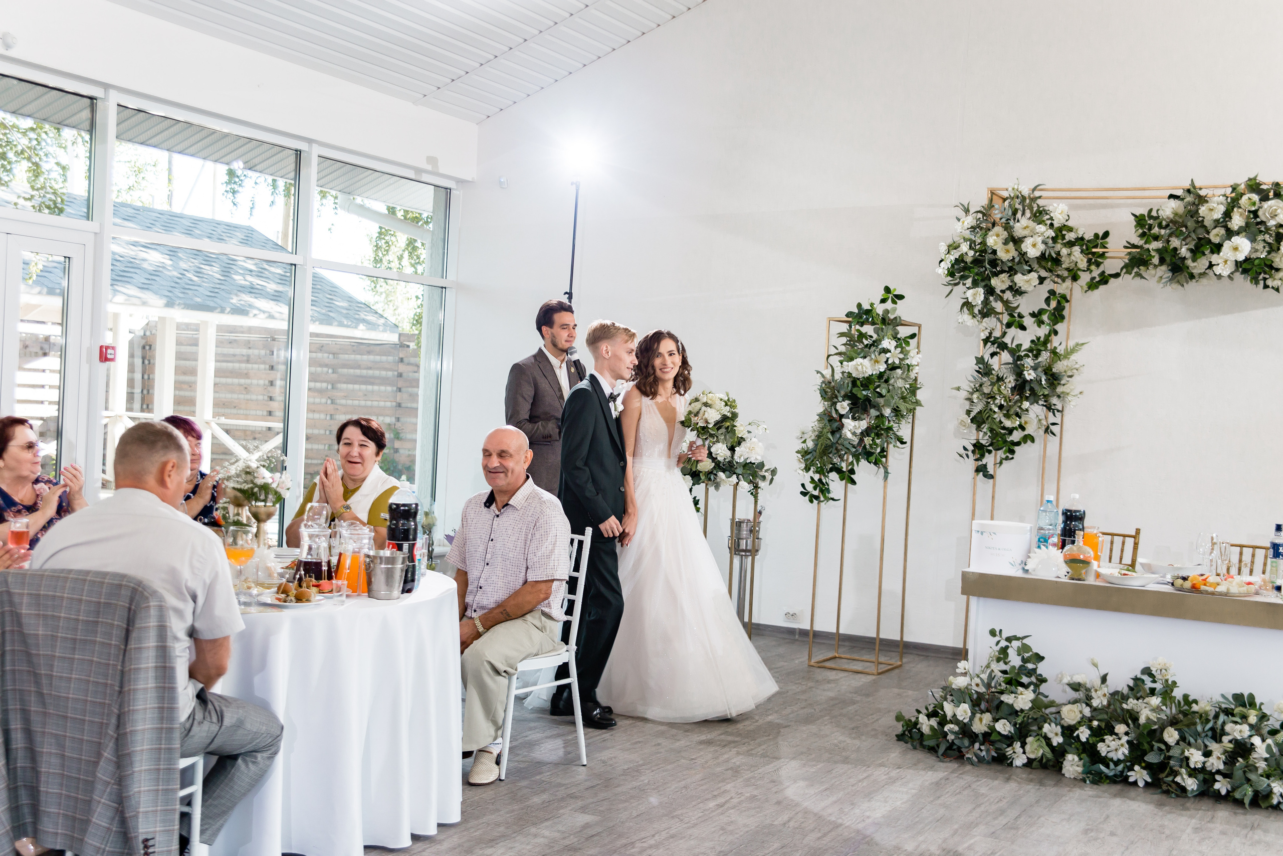 Ольга и Никита. Свадебный фотограф в Омске Яна Савина