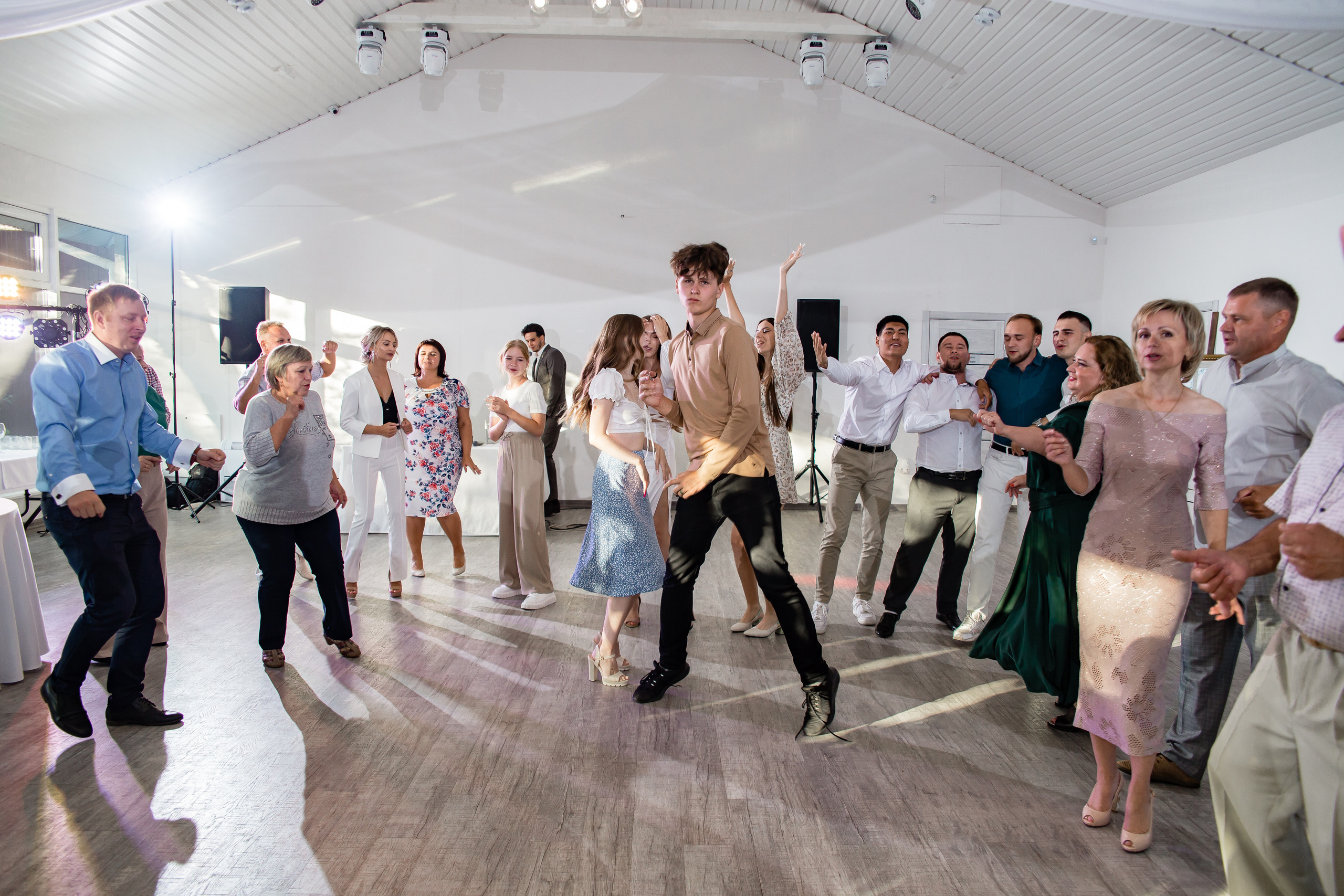 Ольга и Никита. Свадебный фотограф в Омске Яна Савина