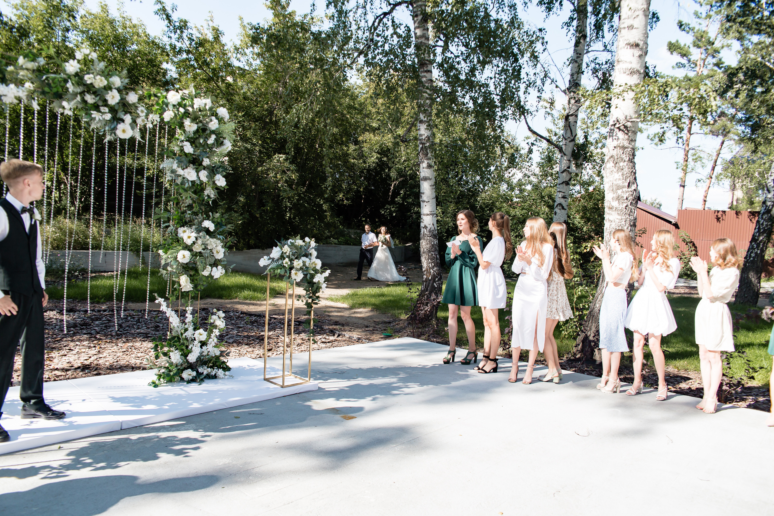 Ольга и Никита. Свадебный фотограф в Омске Яна Савина