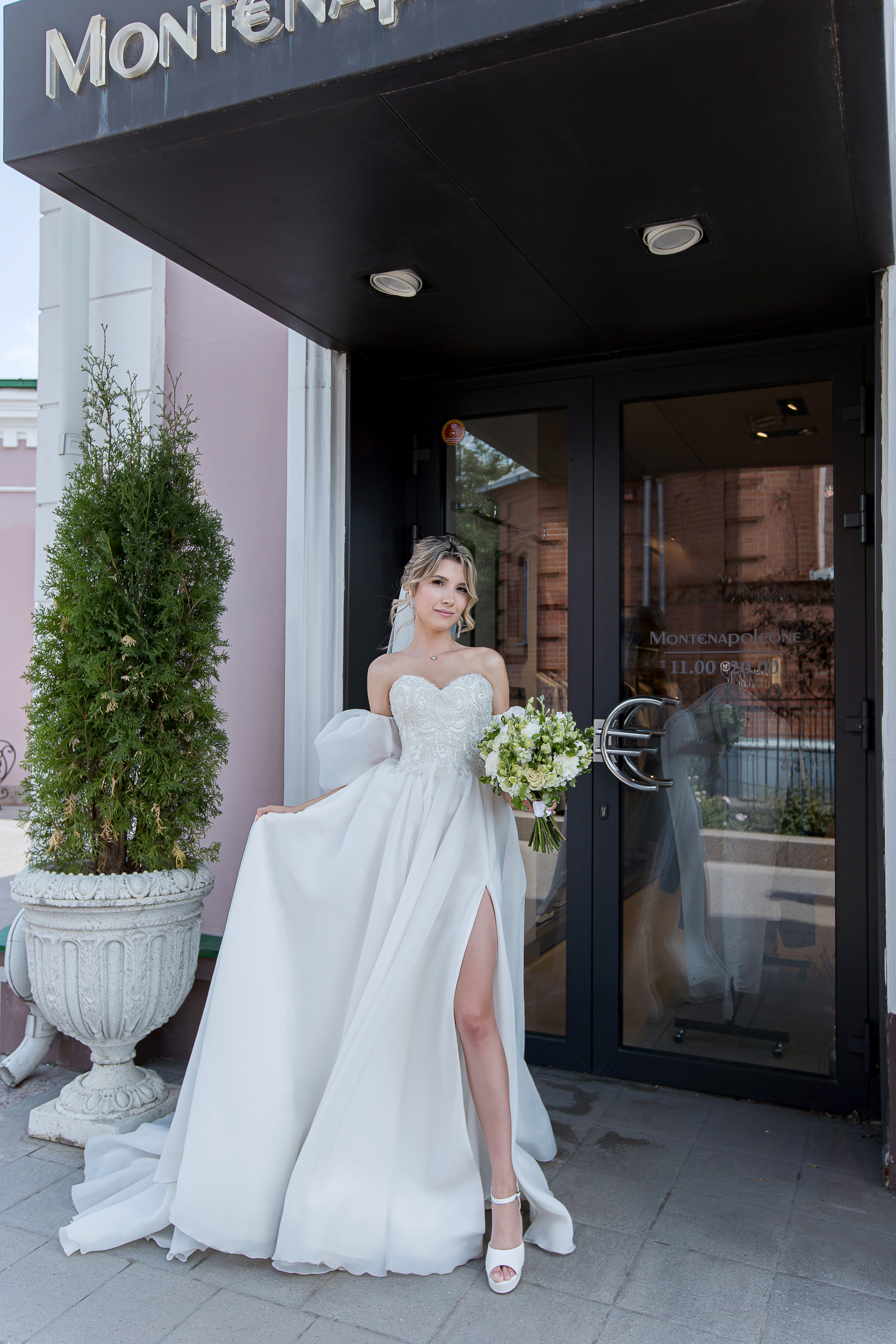 Елизавета и Антон. Свадебный фотограф в Омске Яна Савина