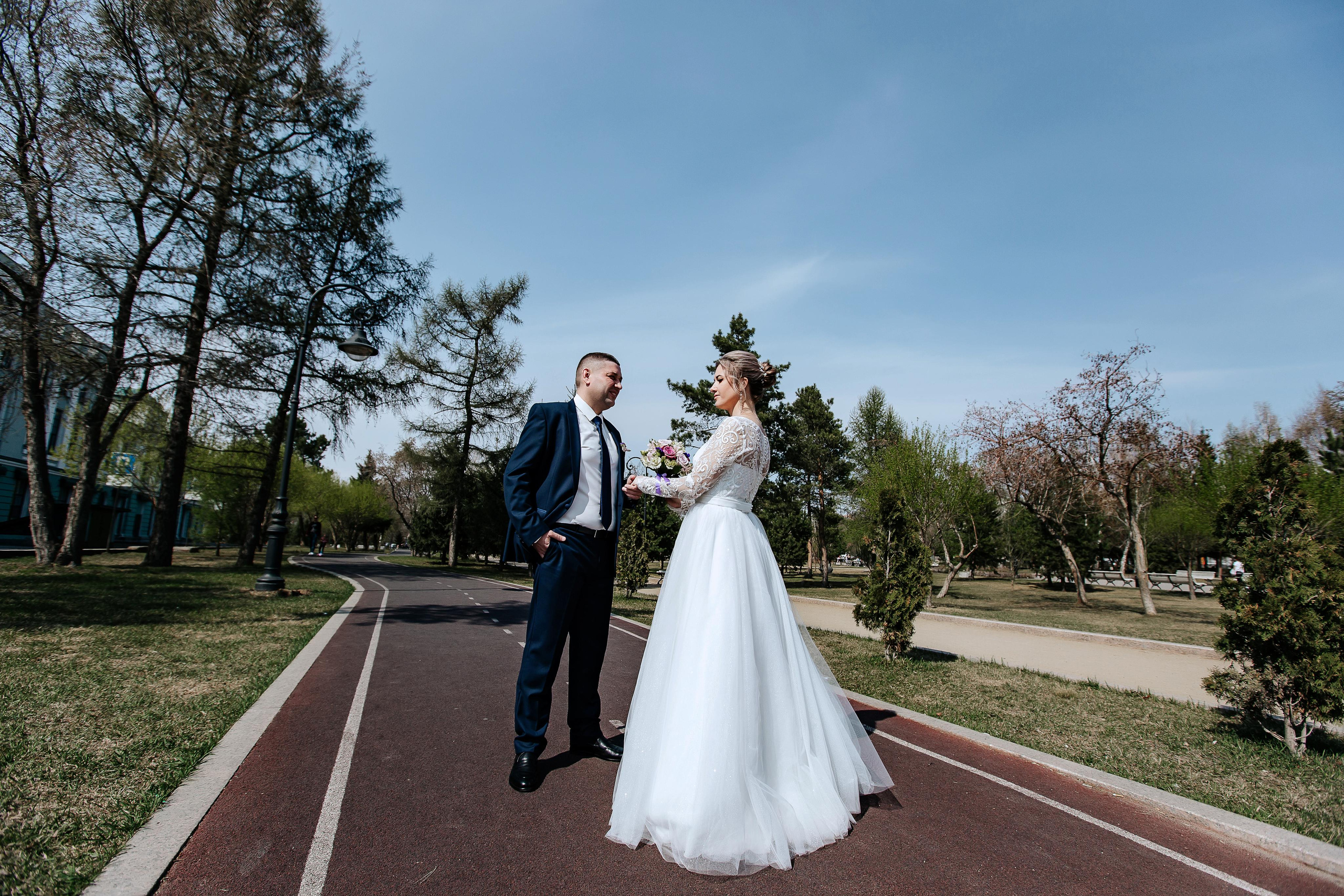 Алена и Артеми. Свадебный фотограф в Омске Яна Савина
