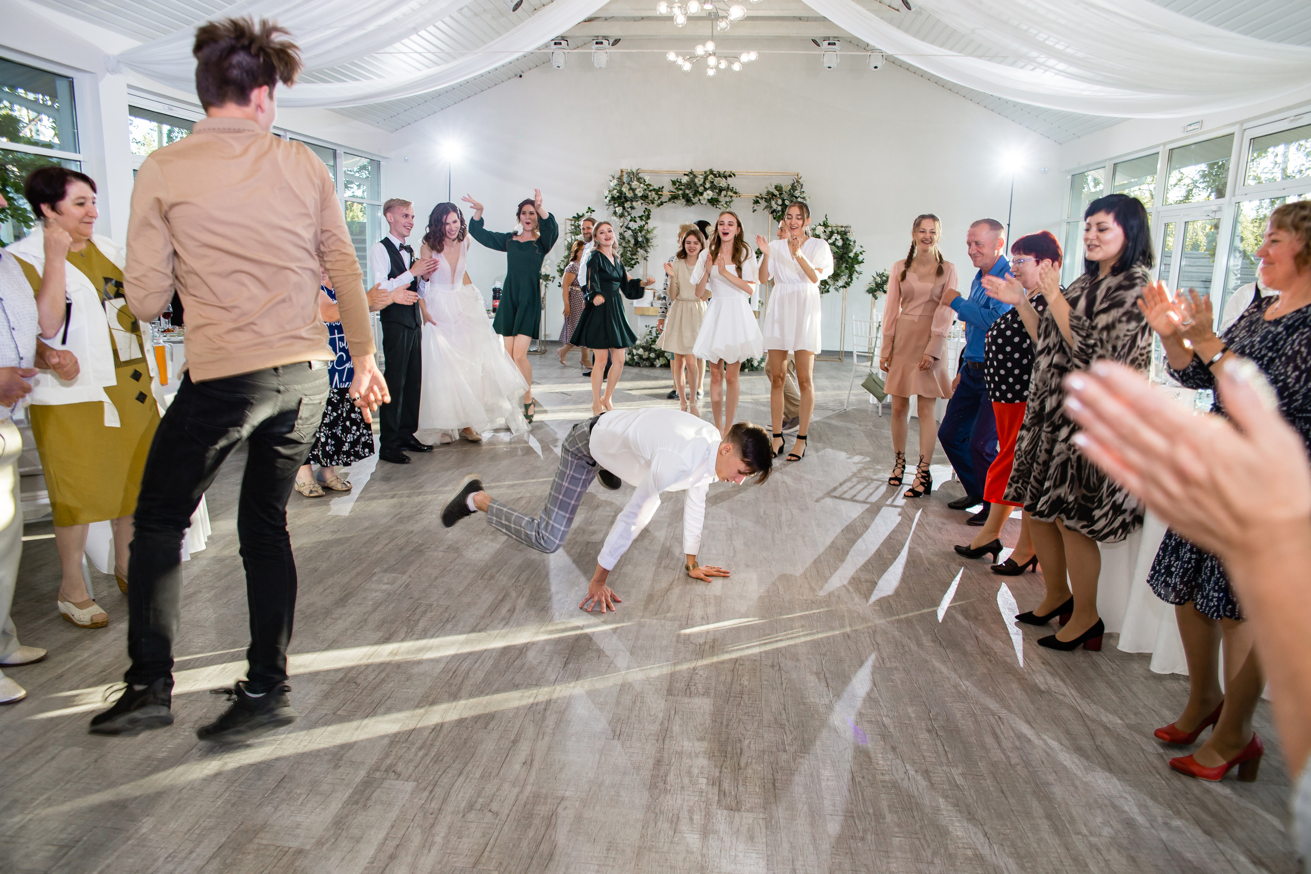 Ольга и Никита. Свадебный фотограф в Омске Яна Савина