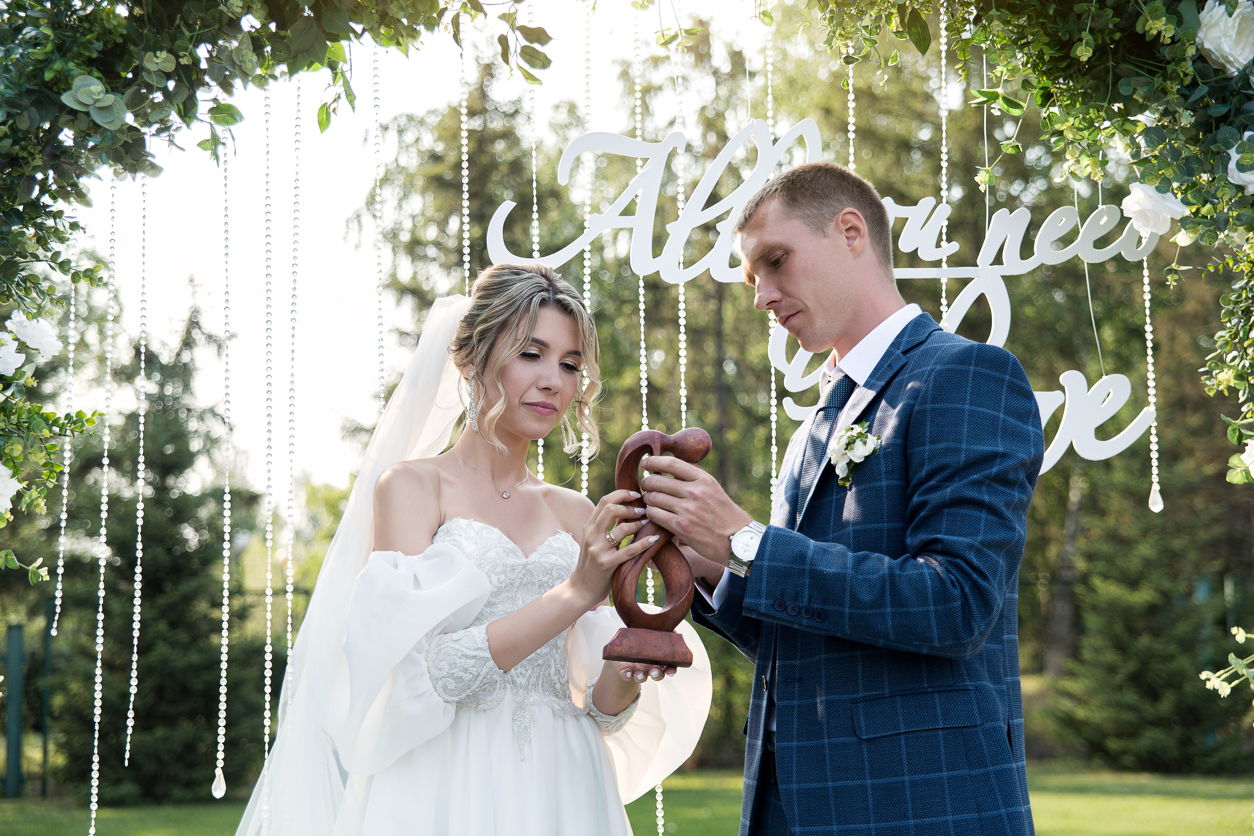 Елизавета и Антон. Свадебный фотограф в Омске Яна Савина