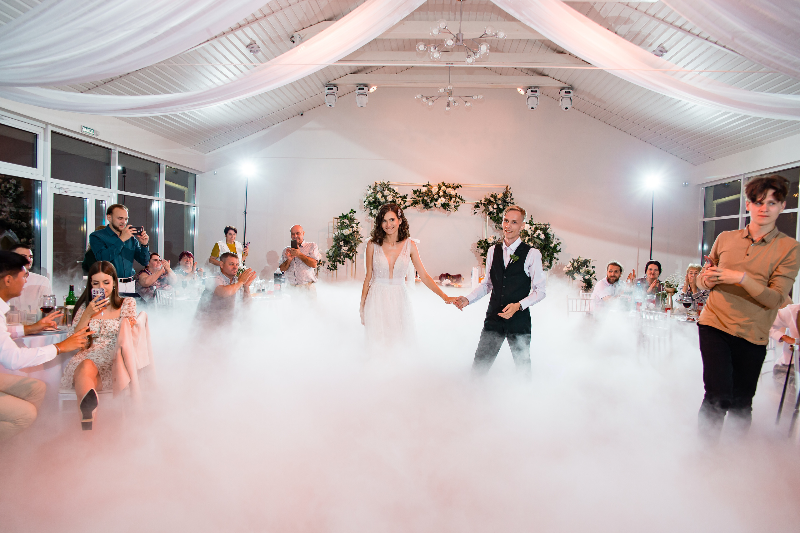 Ольга и Никита. Свадебный фотограф в Омске Яна Савина