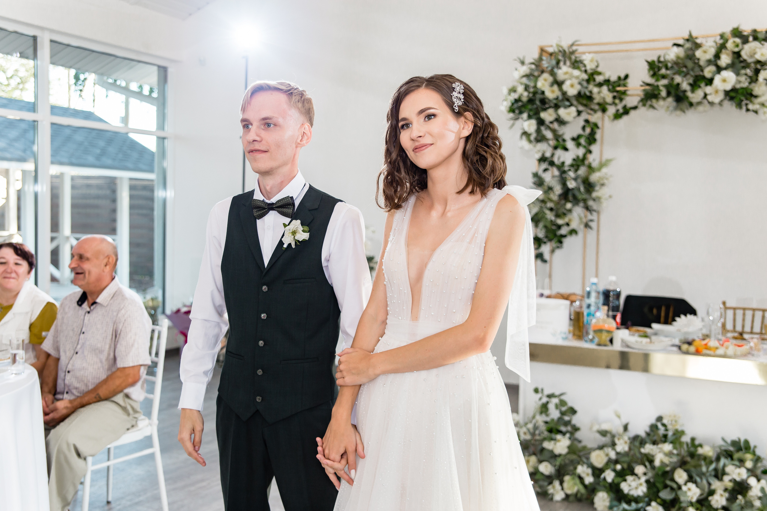 Ольга и Никита. Свадебный фотограф в Омске Яна Савина