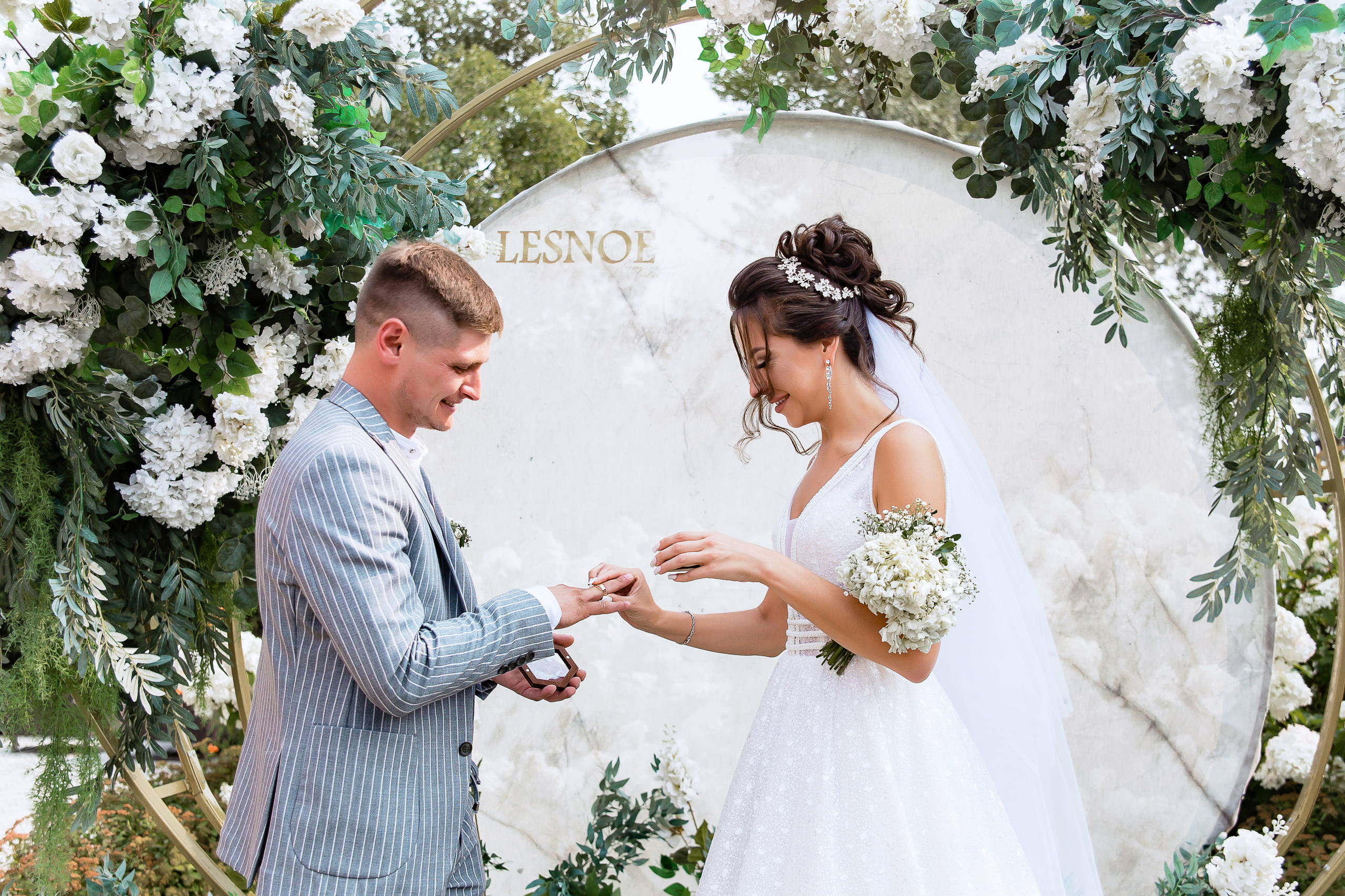 Екатерина и Георгий. Свадебный фотограф в Омске Яна Савина