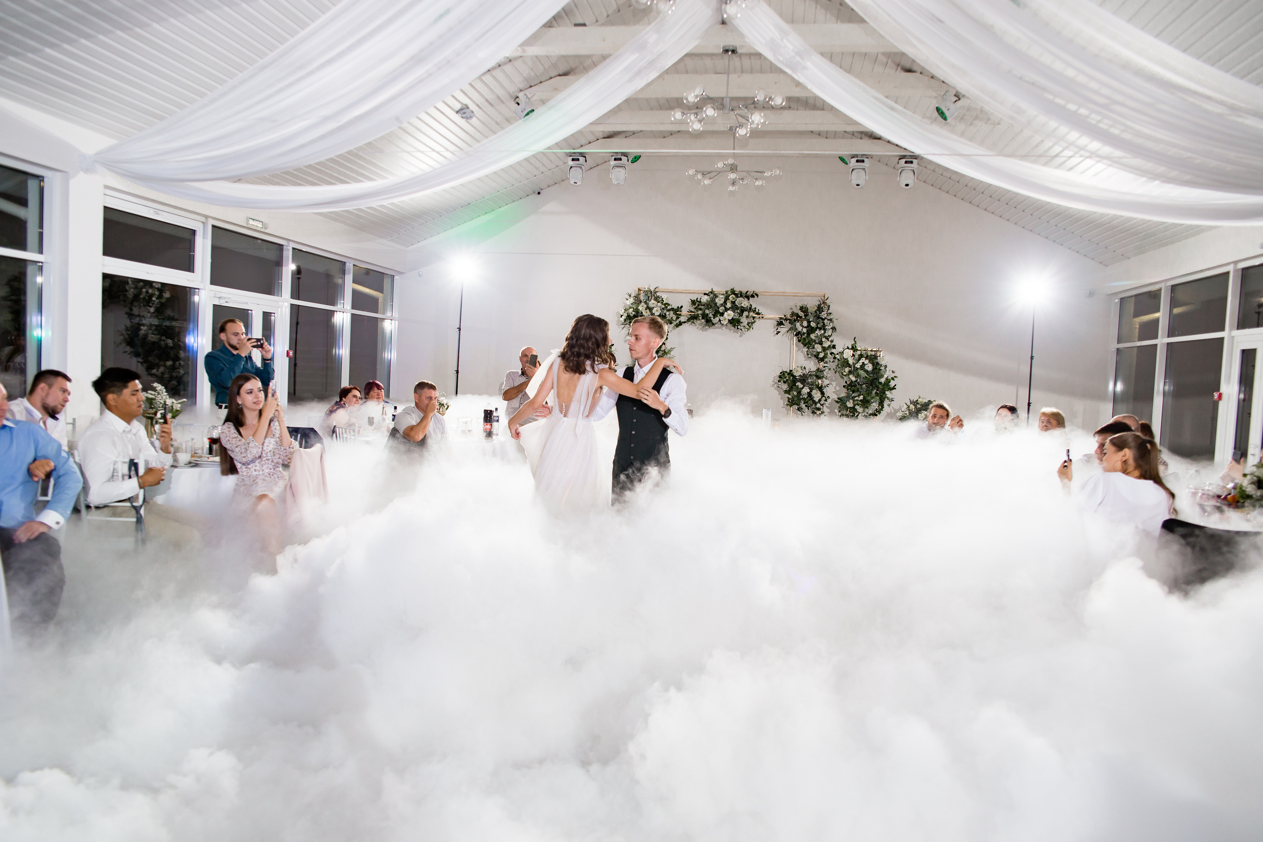 Ольга и Никита. Свадебный фотограф в Омске Яна Савина