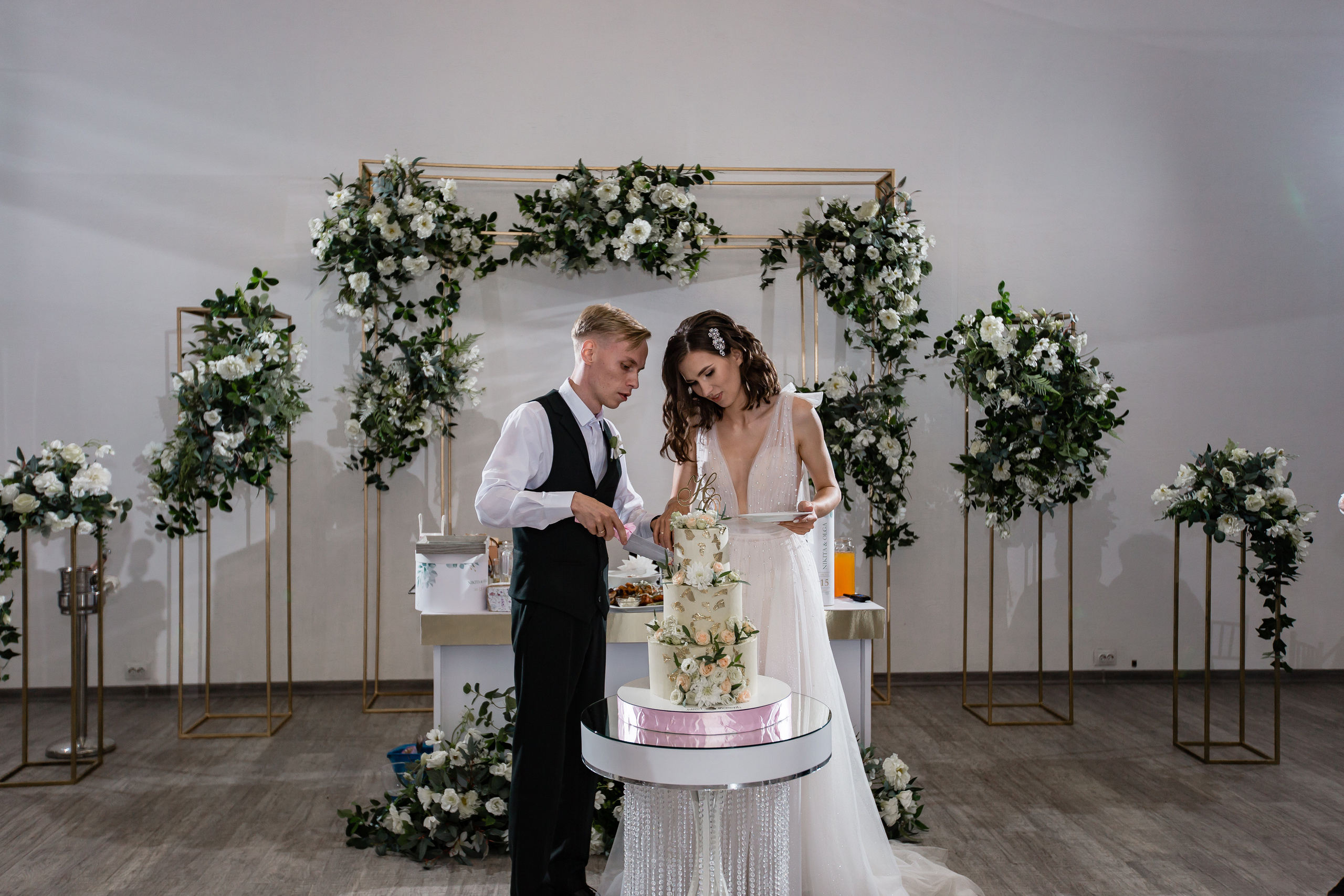 Ольга и Никита. Свадебный фотограф в Омске Яна Савина