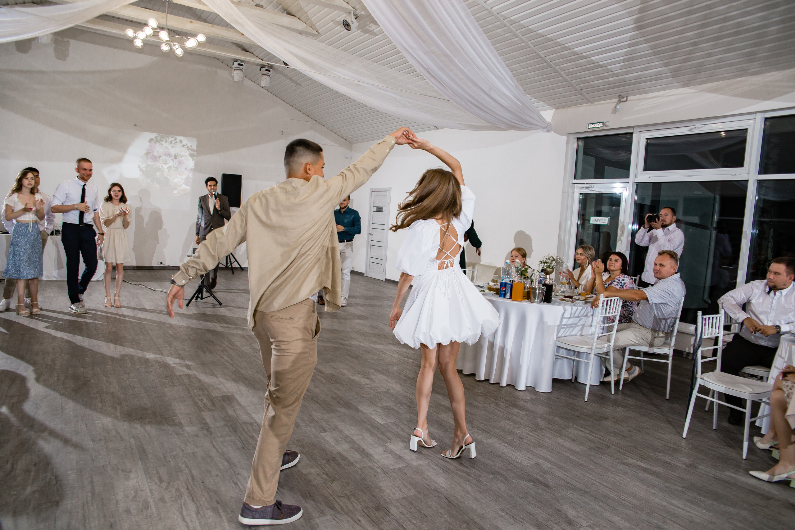 Ольга и Никита. Свадебный фотограф в Омске Яна Савина